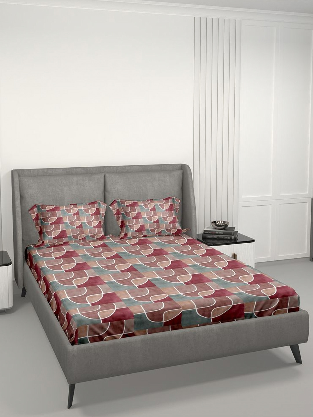 

LABHAM Maroon & Grey Graphic 180 TC Queen Bedsheet with 2 Pillow Covers