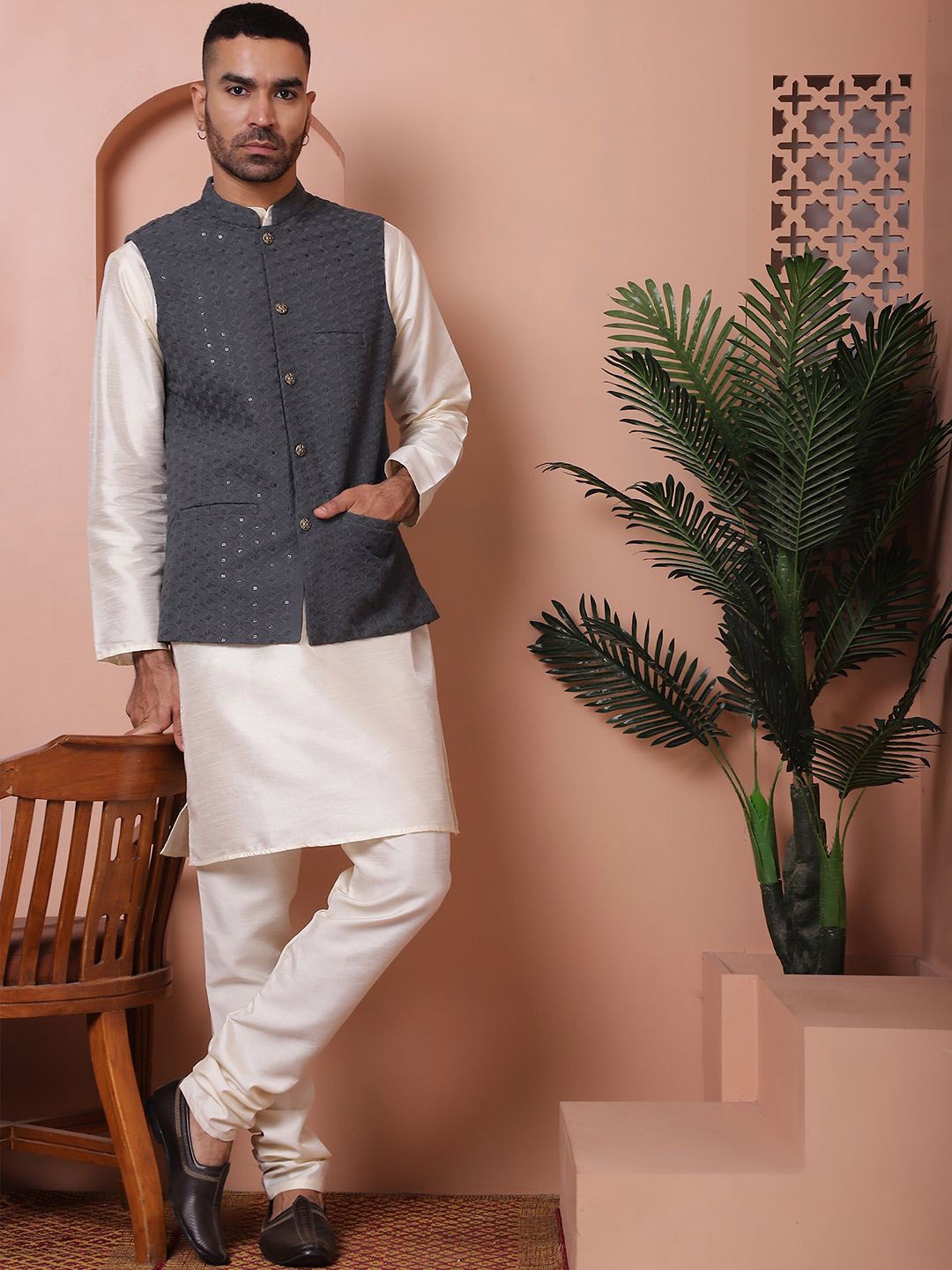 

Anouk Grey Woven Design Mandarin Collar Straight Kurta with Pyjamas & Nehru Jacket, White