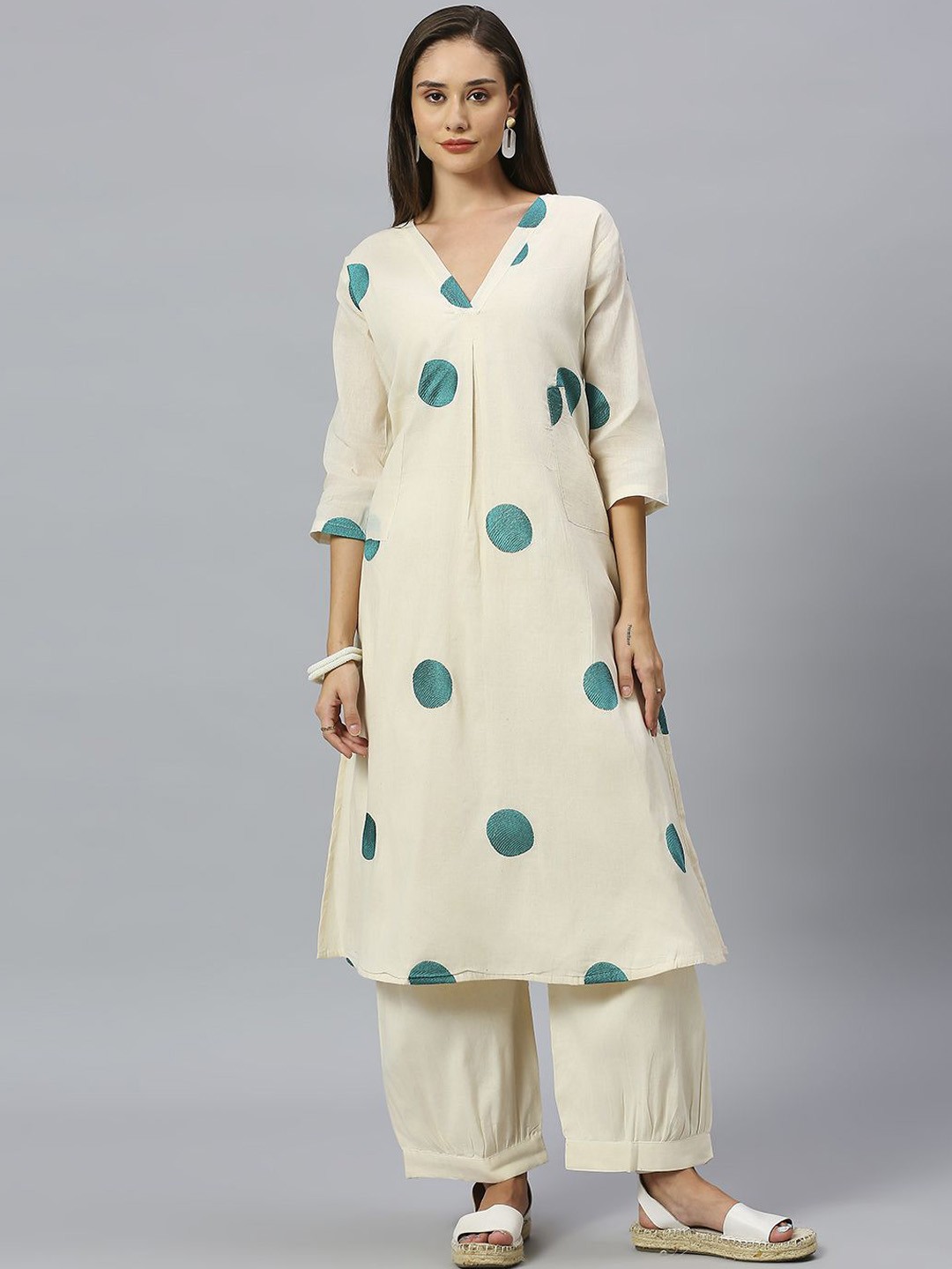 

GUFRINA Geometric Printed Pure Cotton A-Line Kurta With Trouser, Teal