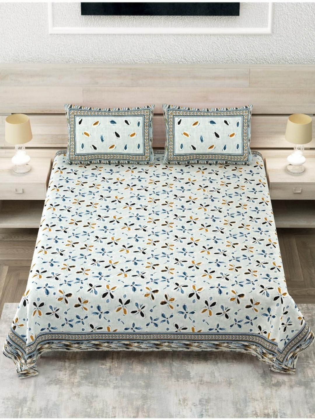 

Block Print Story Heritage Blue & White Cotton s 210 TC King Bedsheet With 2 Pillow Covers