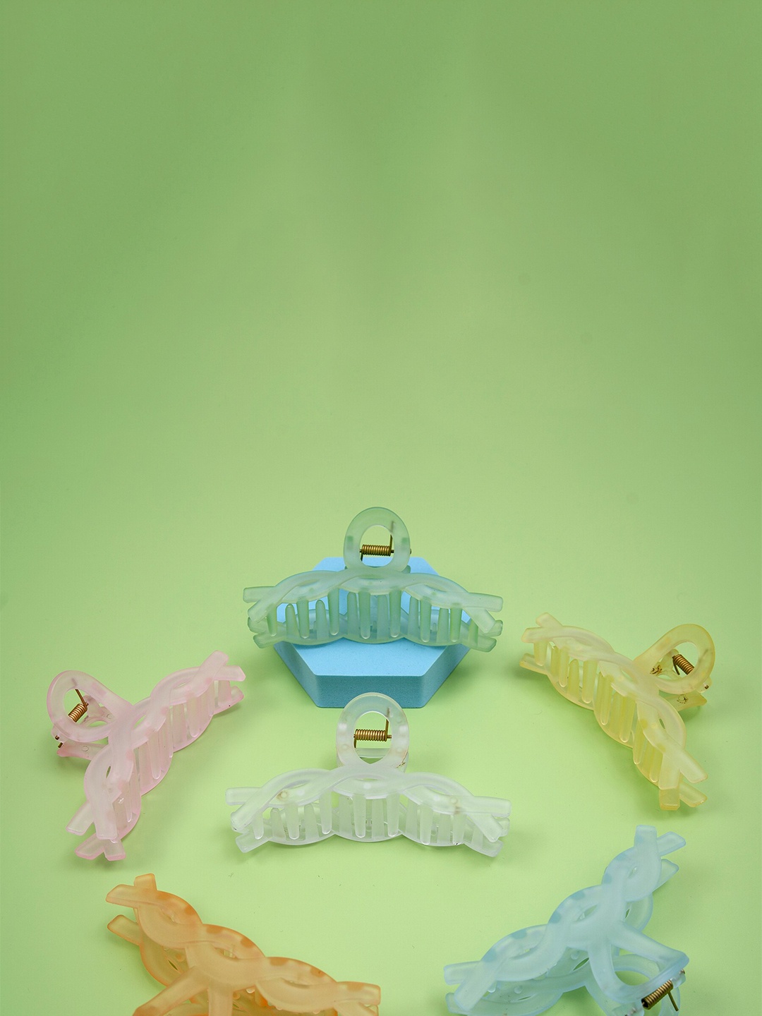 

Unboxkar.in Women Set Of 6 Claw Clip Hair Accessory, Yellow
