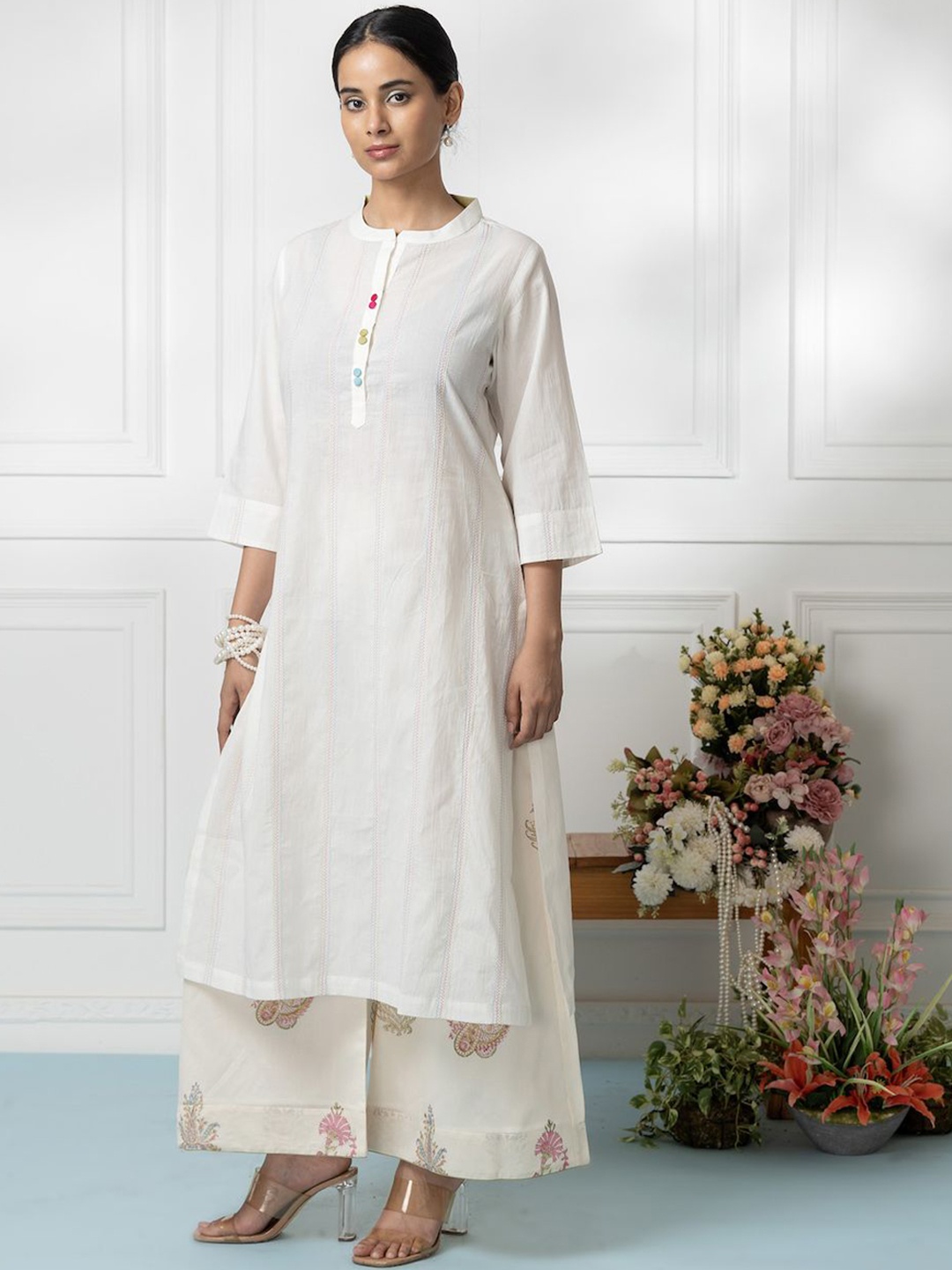 

SMRITI GUPTA Mandarin Collar Thread Work Cotton Straight Kurta, Off white