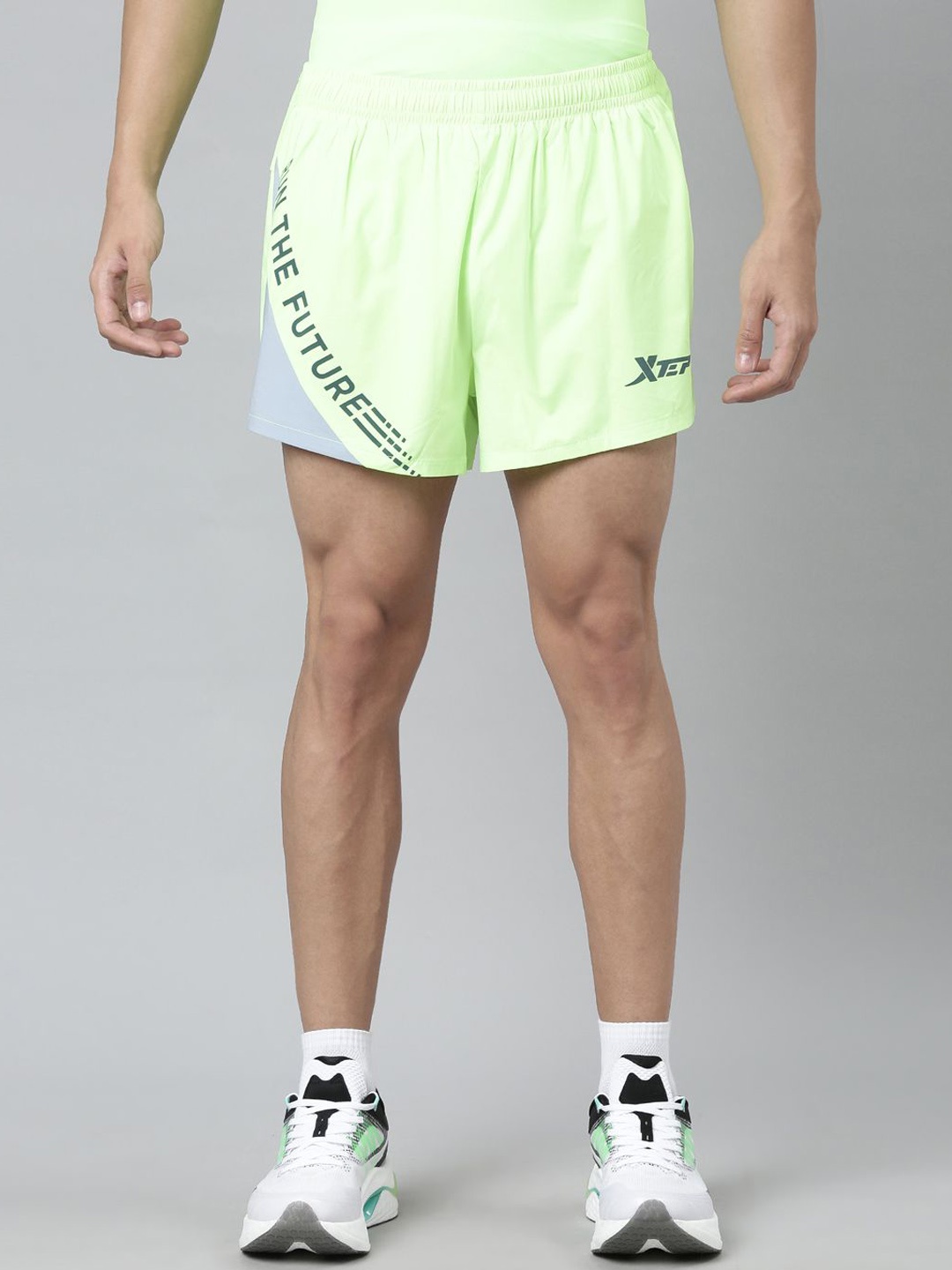 

Xtep Men Mid-Rise Running Sports Shorts, Green