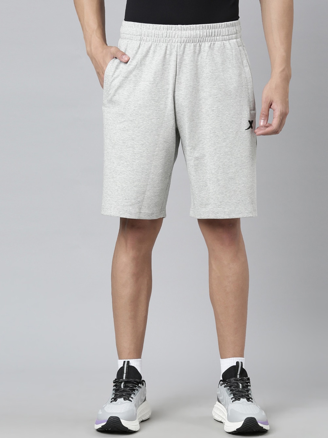 

Xtep Men Mid-Rise Training or Gym Sports Shorts, Grey