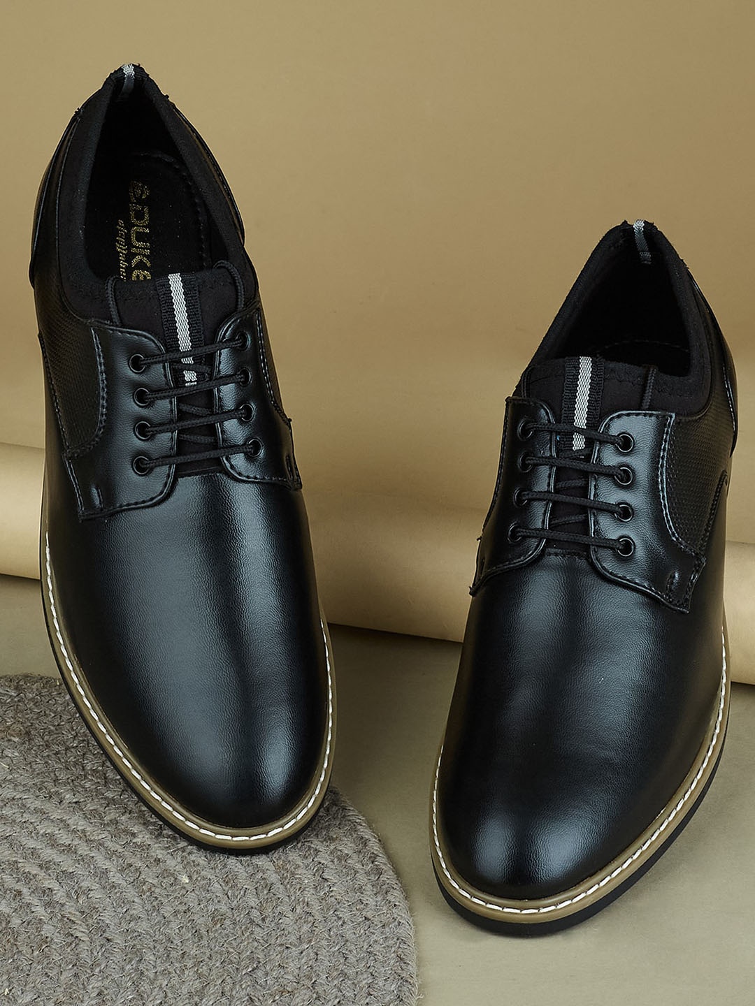 

Duke Men Brouges, Black