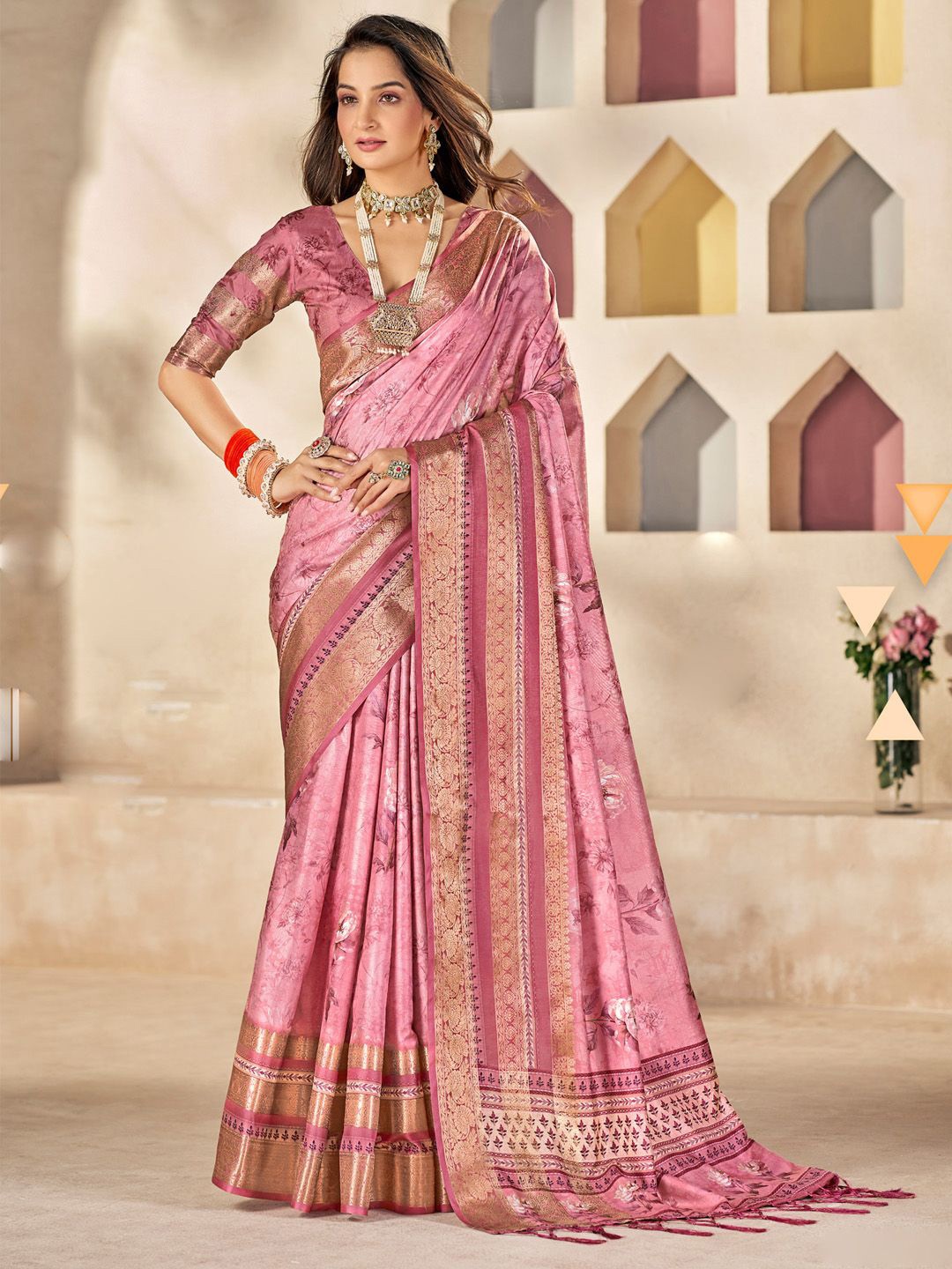 

Mitera Floral Printed Sungudi Saree, Pink