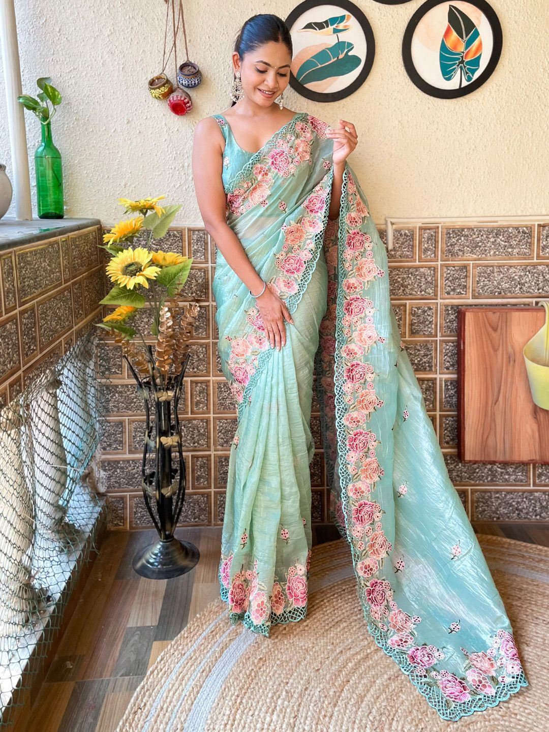 

Mitera Ethnic Embroidered Floral Saree, Sea green