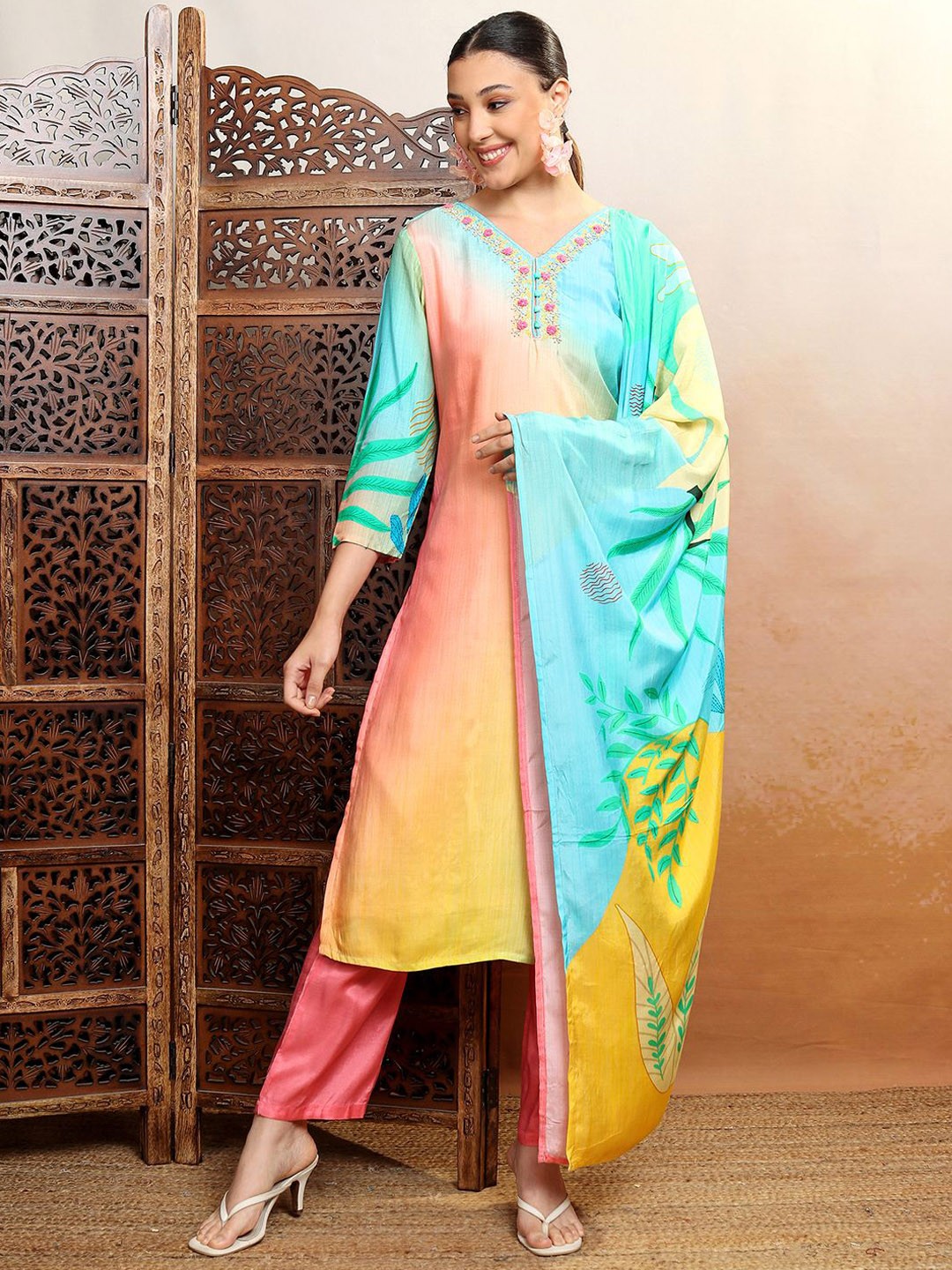 

Vishudh Orange Ombre Printed Thread Work Straight Holi Kurta With Trousers & Dupatta