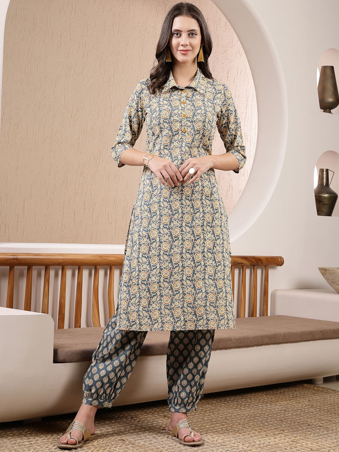 

Stylum Shirt Collar Floral Printed Regular Pure Cotton Straight Kurta Set, Grey