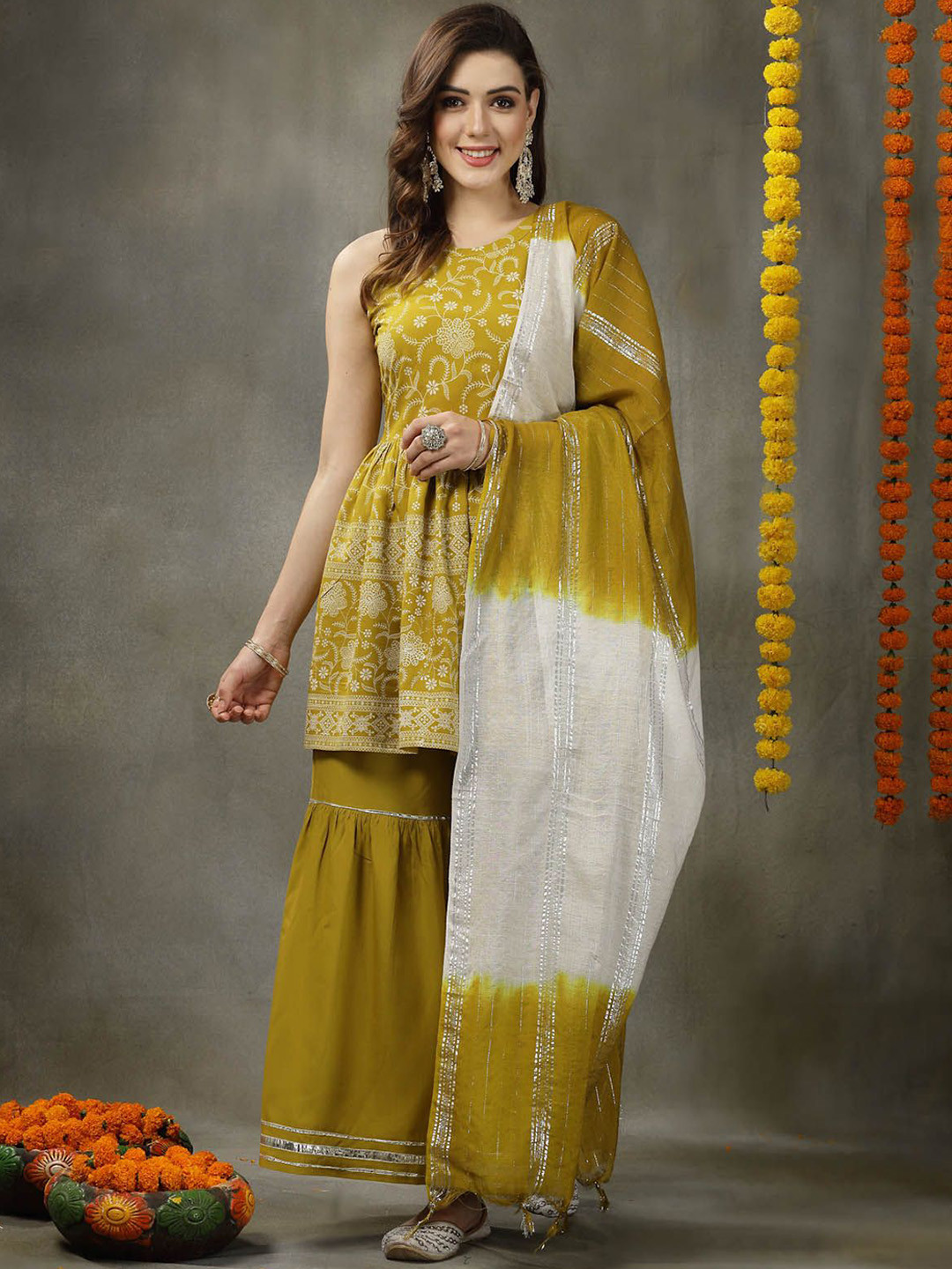 

Stylum Round Neck Floral Printed Empire Gotta Patti A-Line Kurta Set, Mustard