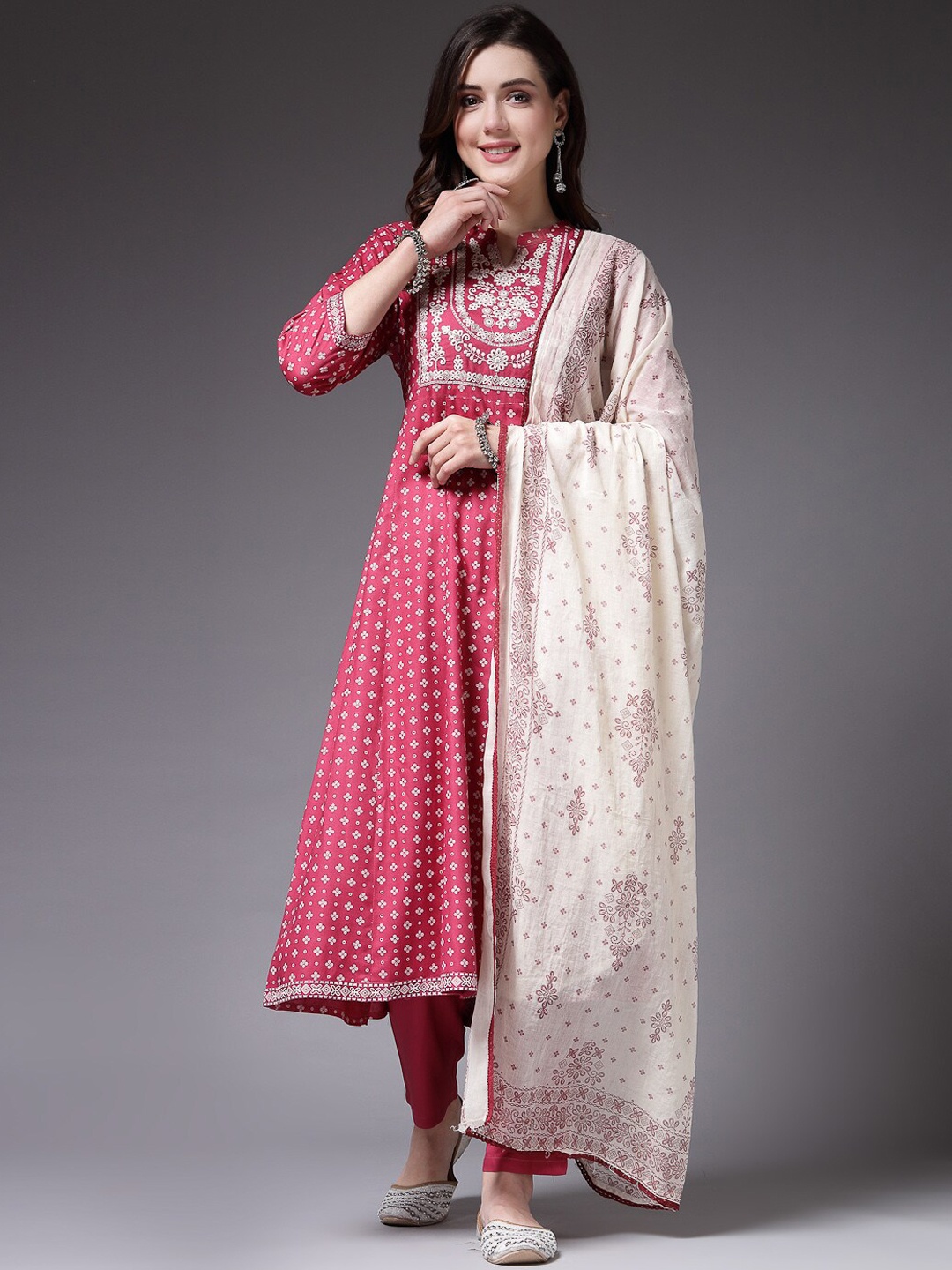 

Stylum Mandarin Collar Printed Empire Chikankari Anarkali Kurta Set, Pink