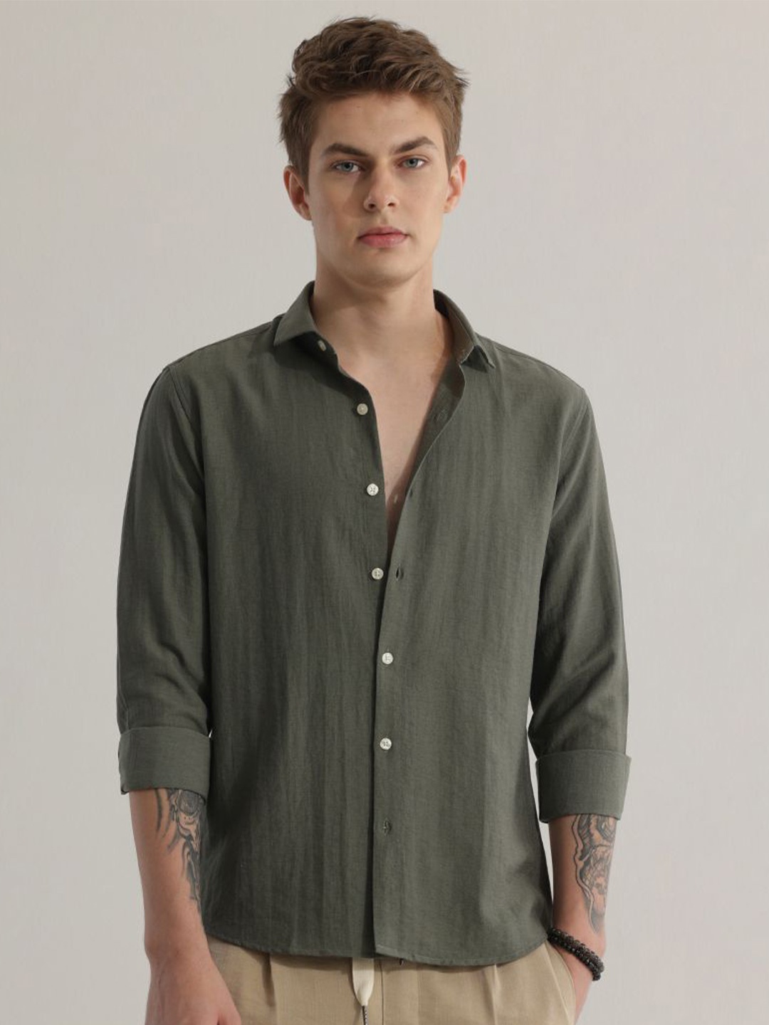 

Snitch Olive Green Straight Slim Fit Opaque Casual Shirt