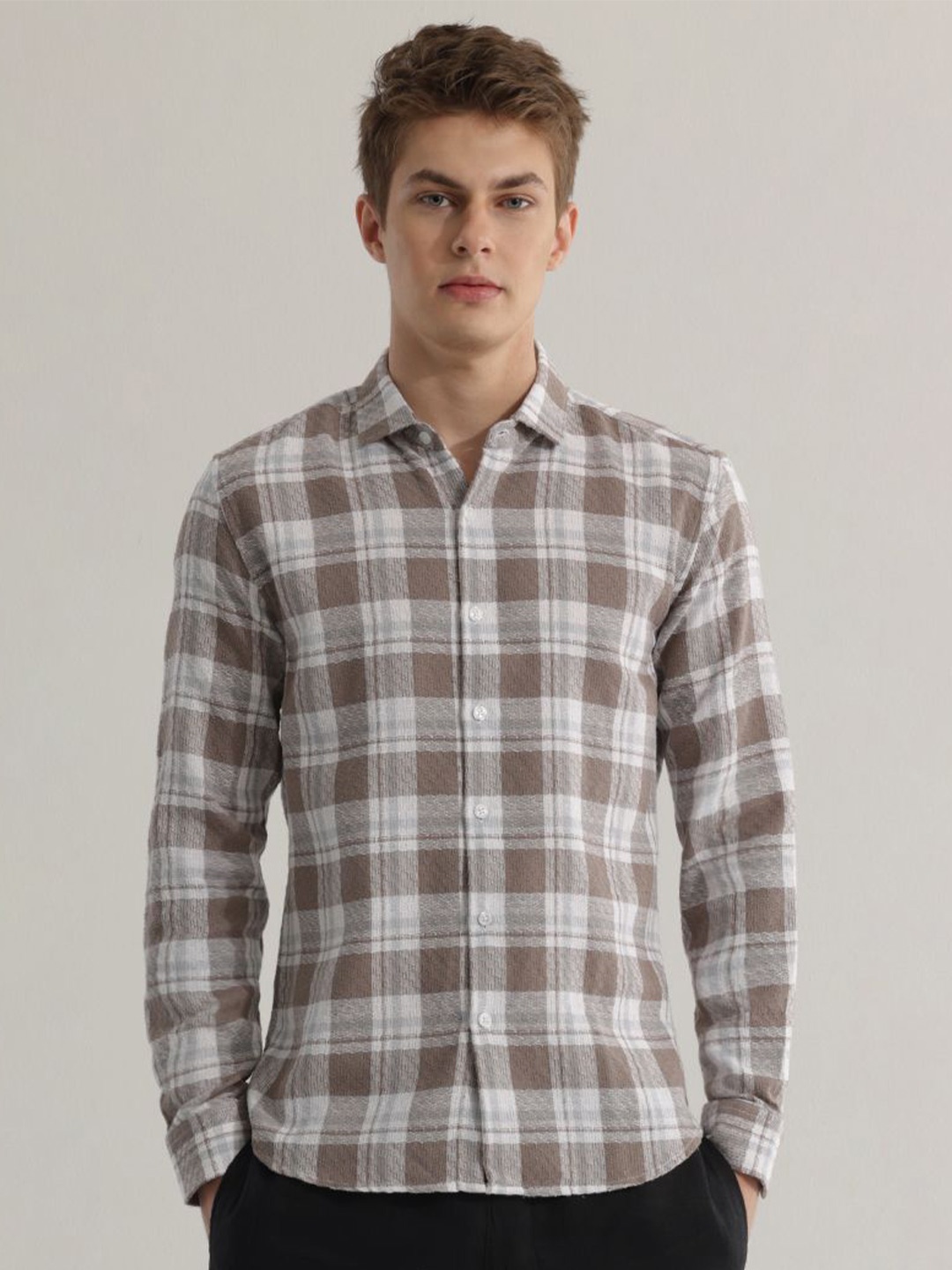 

Snitch Brown Tartan Checked Snug Slim Fit Cotton Opaque Casual Shirt