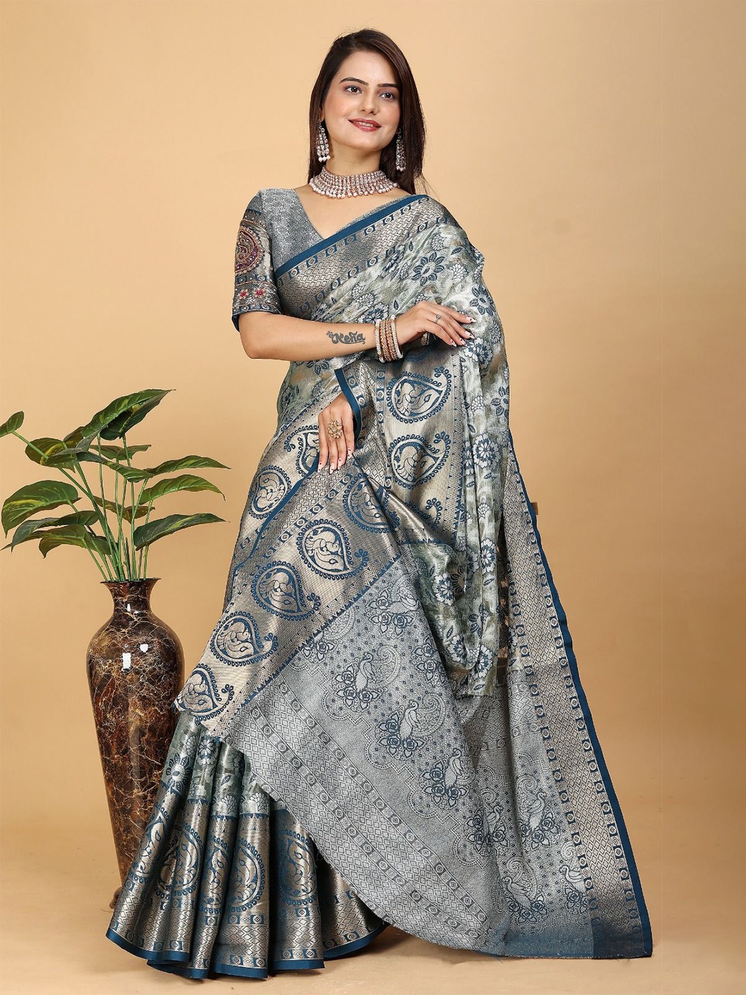 

K 5 Fashion Woven Design Zari Tissue Saree, Teal