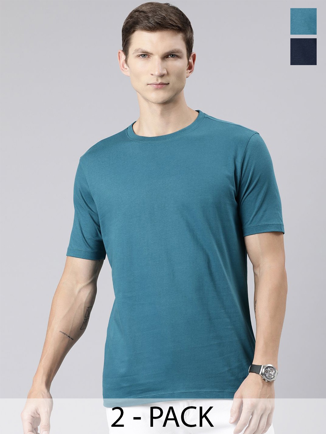 

Huetrap Men Set Of 2 Solid Round Neck T-shirts, Teal