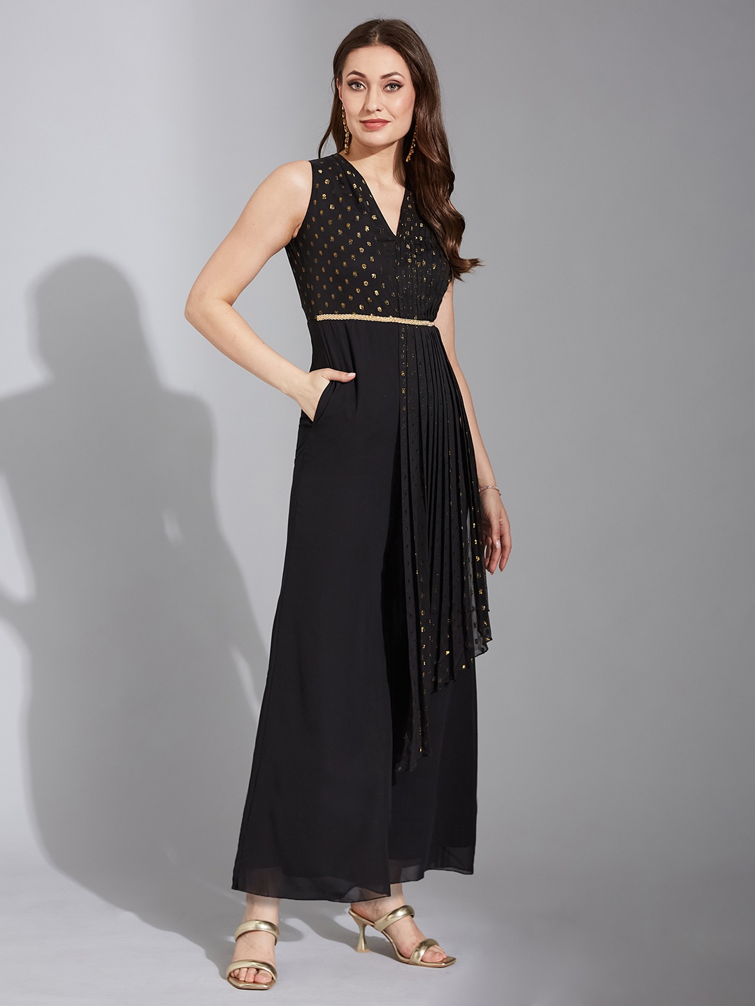 

Life With Pockets Self Design V-Neck Sleeveless Pleated Basic Jumpsuit, Black