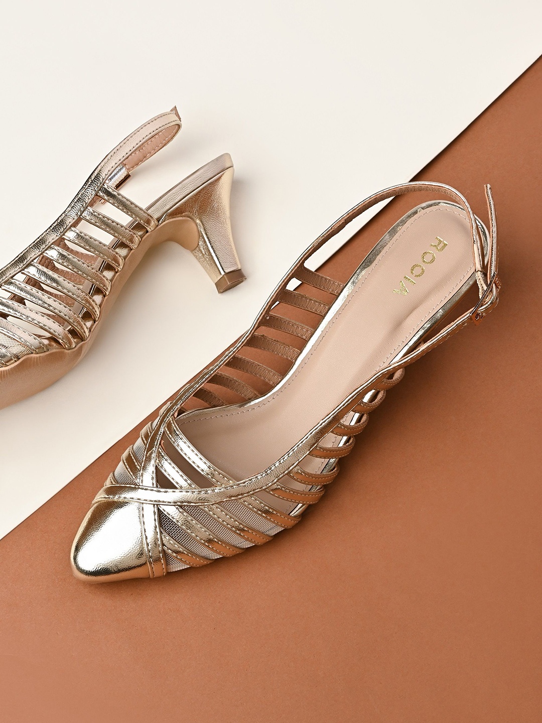 

Rocia Pointed Toe Kitten Heels, Gold