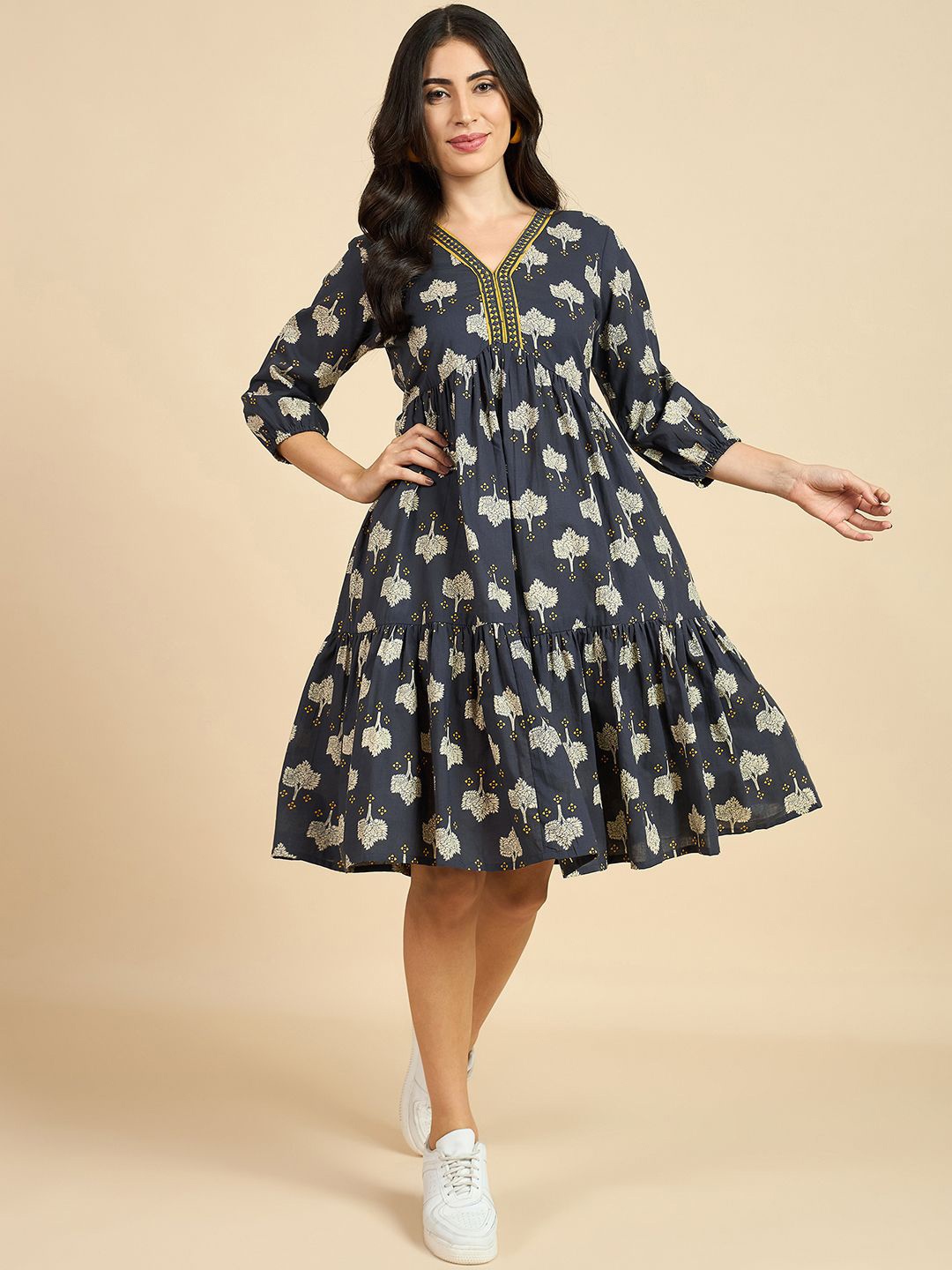 

Azira Floral Print V-Neck Cotton Empire Dress, Grey