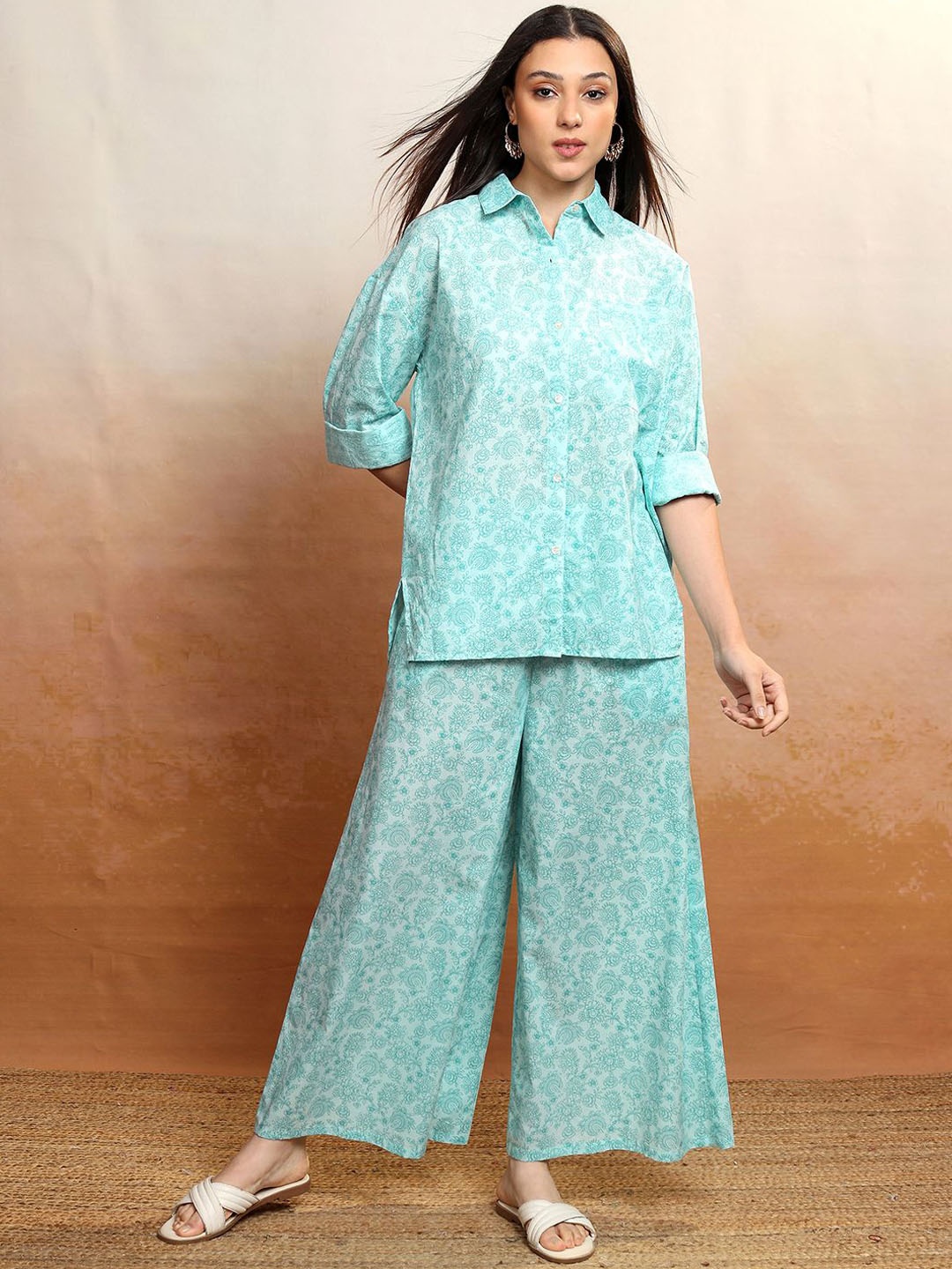 

Vishudh Floral Printed Shirt Collar Cotton Tunic & Flared Palazzos Co-Ords, Blue