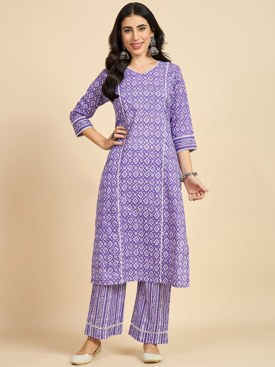 

Azira Ethnic Motifs Printed V-Neck Regular Pure Cotton Straight Kurta With Palazzos, Lavender