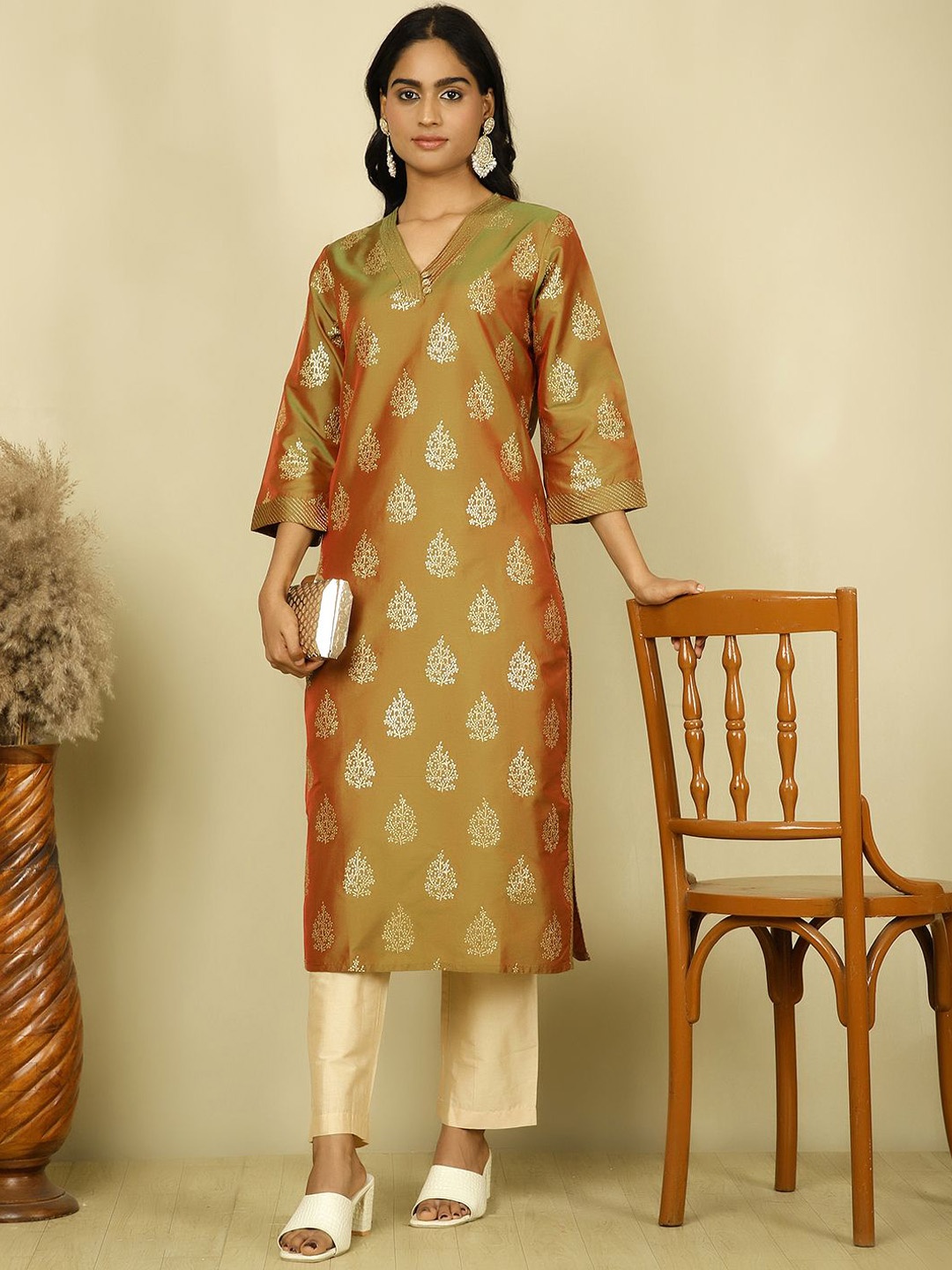

Jaipur Kurti Ethnic Motifs Printed Straight Kurta, Olive