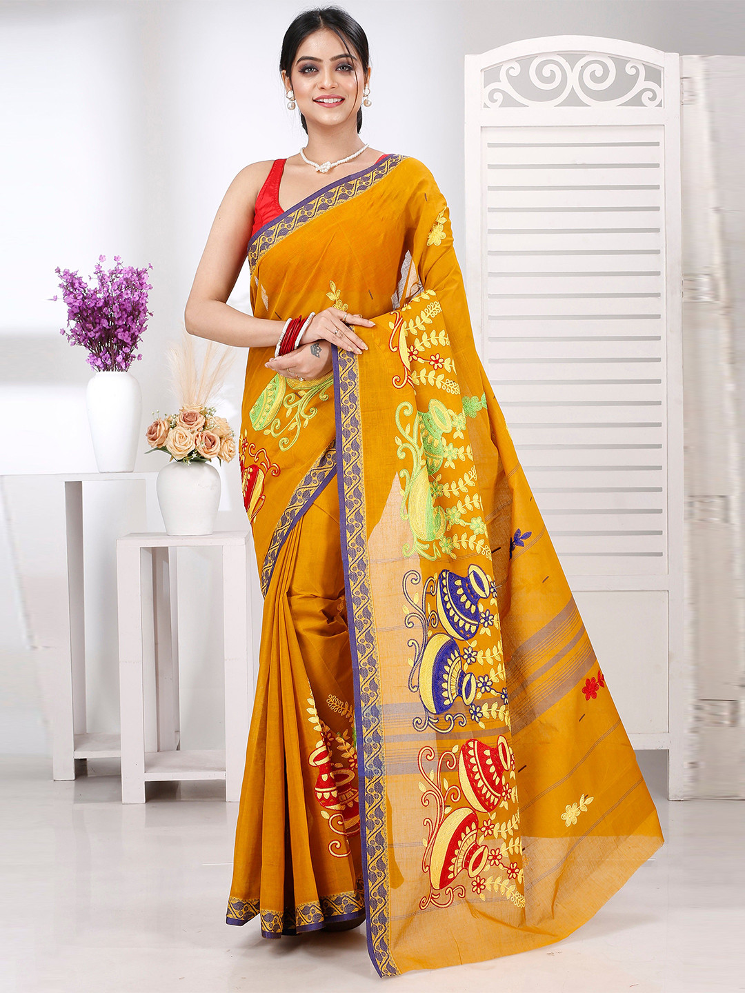 

DipDiya Ethnic Motifs Embroidered Pure Cotton Taant Saree, Mustard