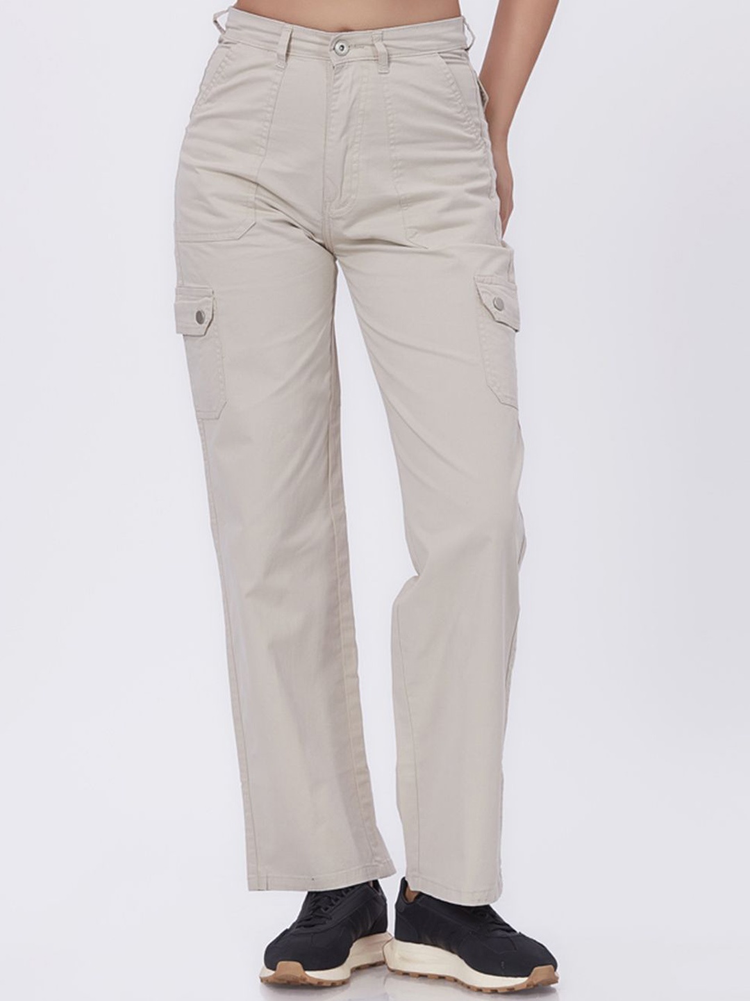 

Blum Denim Women Smart Cargos Trousers, Beige