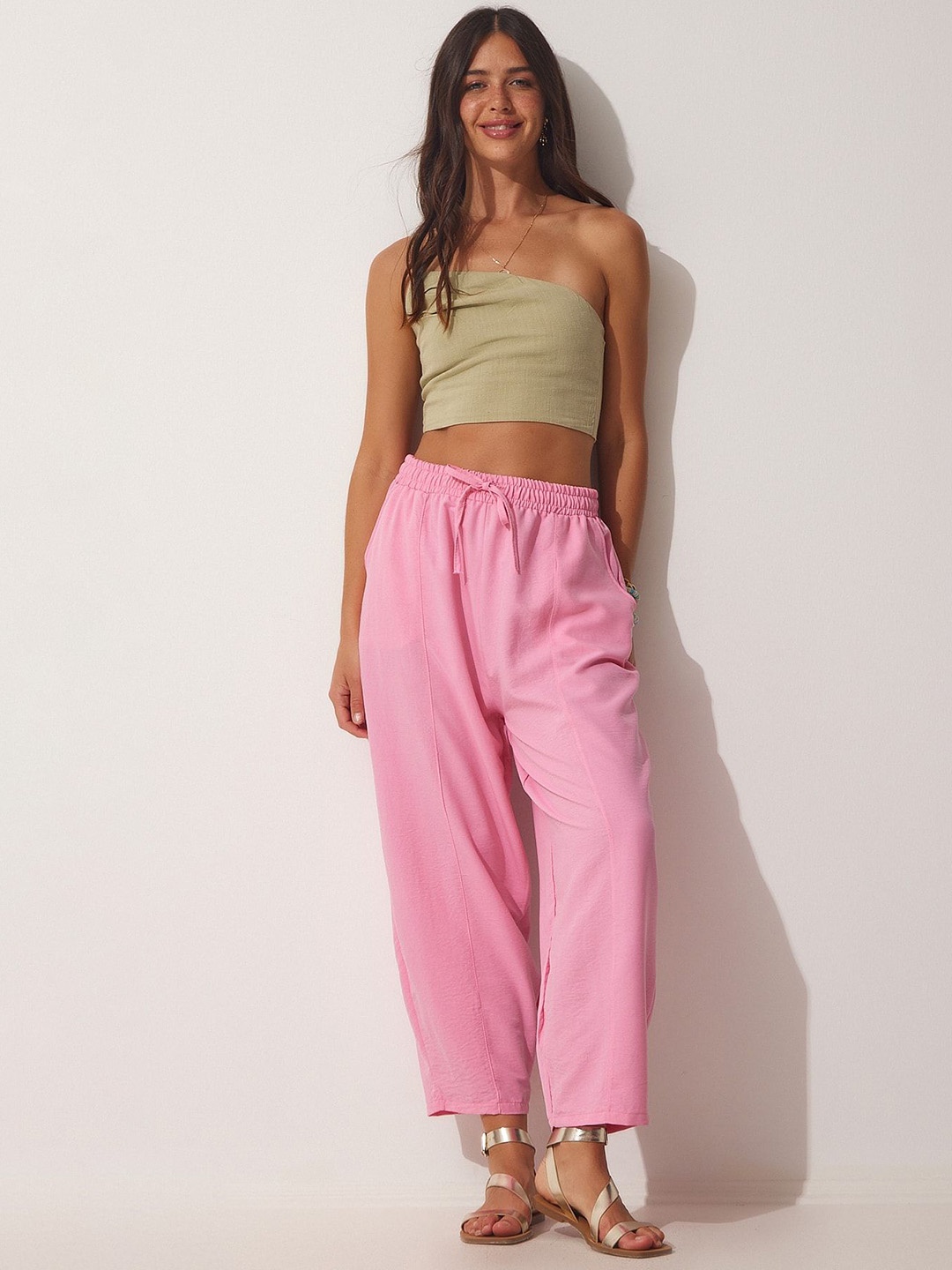 

Happiness istanbul Women Trouser, Pink