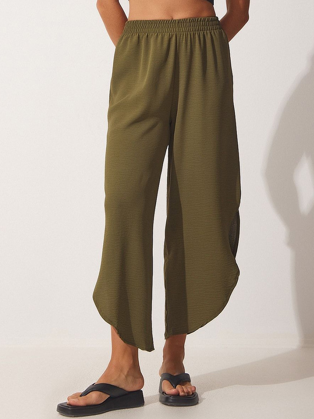 

Happiness istanbul Women Parallel Trousers, Na