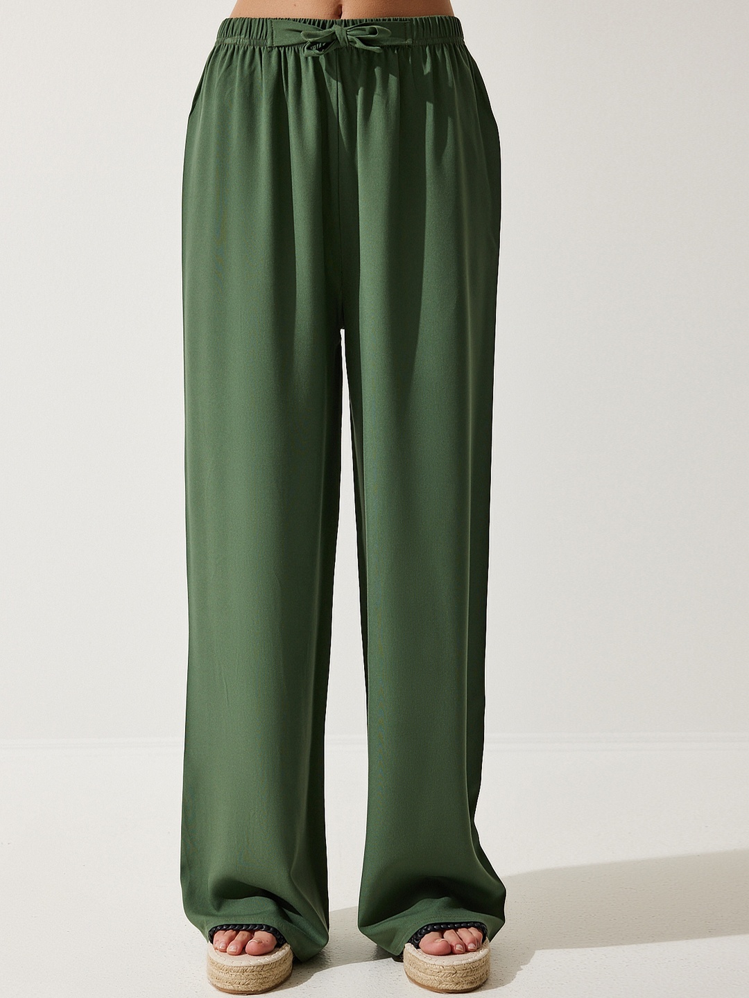 

Happiness istanbul Women Cotton Trouser, Green