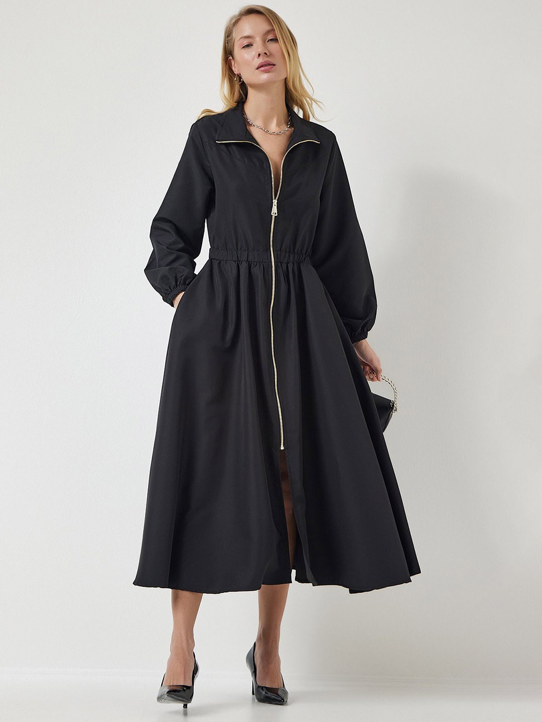 

Happiness istanbul Single-Breasted Spread Collar Longline Overcoat, Black