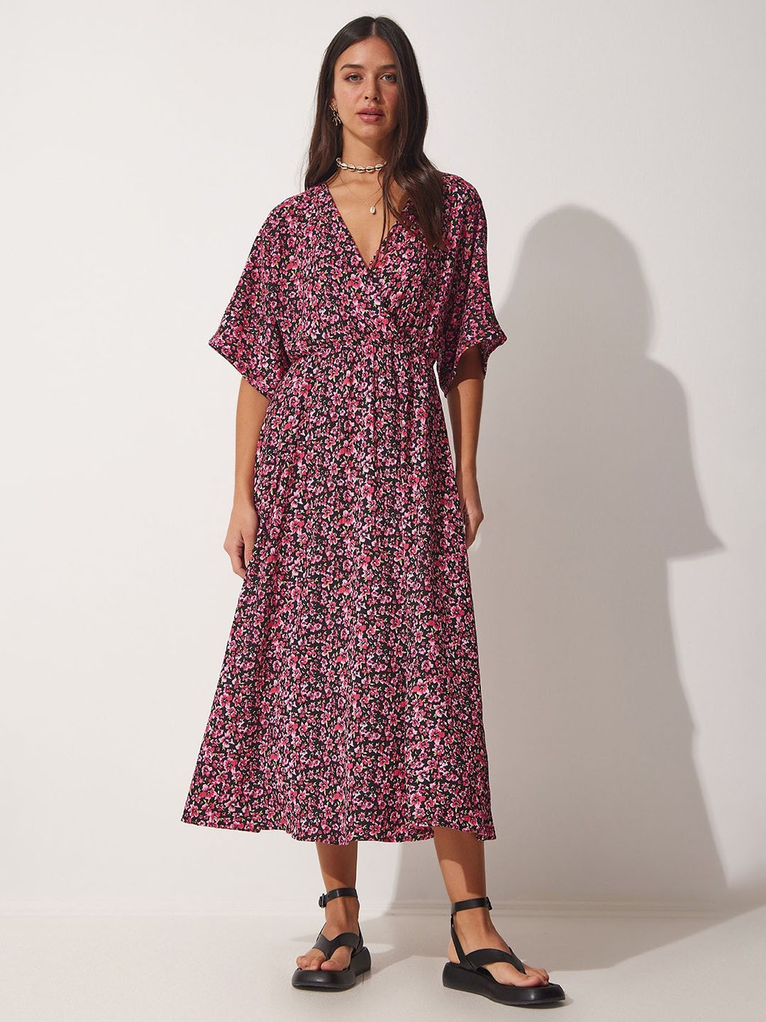 

Happiness istanbul Floral Printed V-Neck Wrap Knee Length Dress, Black