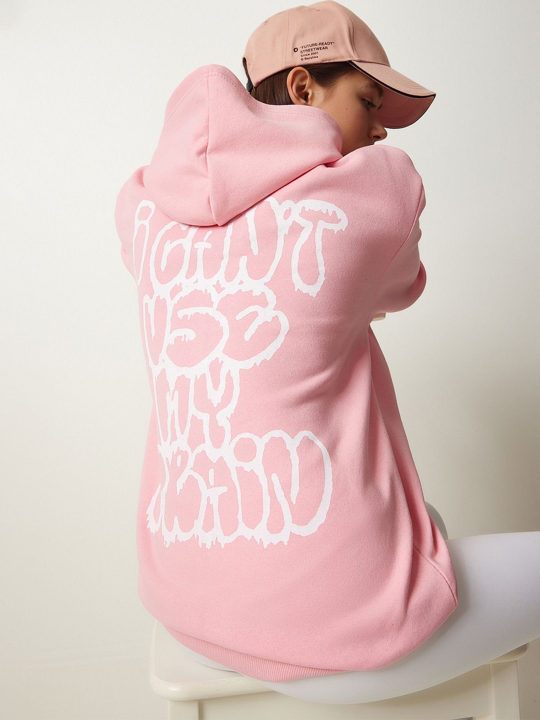 

Happiness istanbul Hooded Neck Long Sleeves Printed Pullover Sweatshirt, Pink