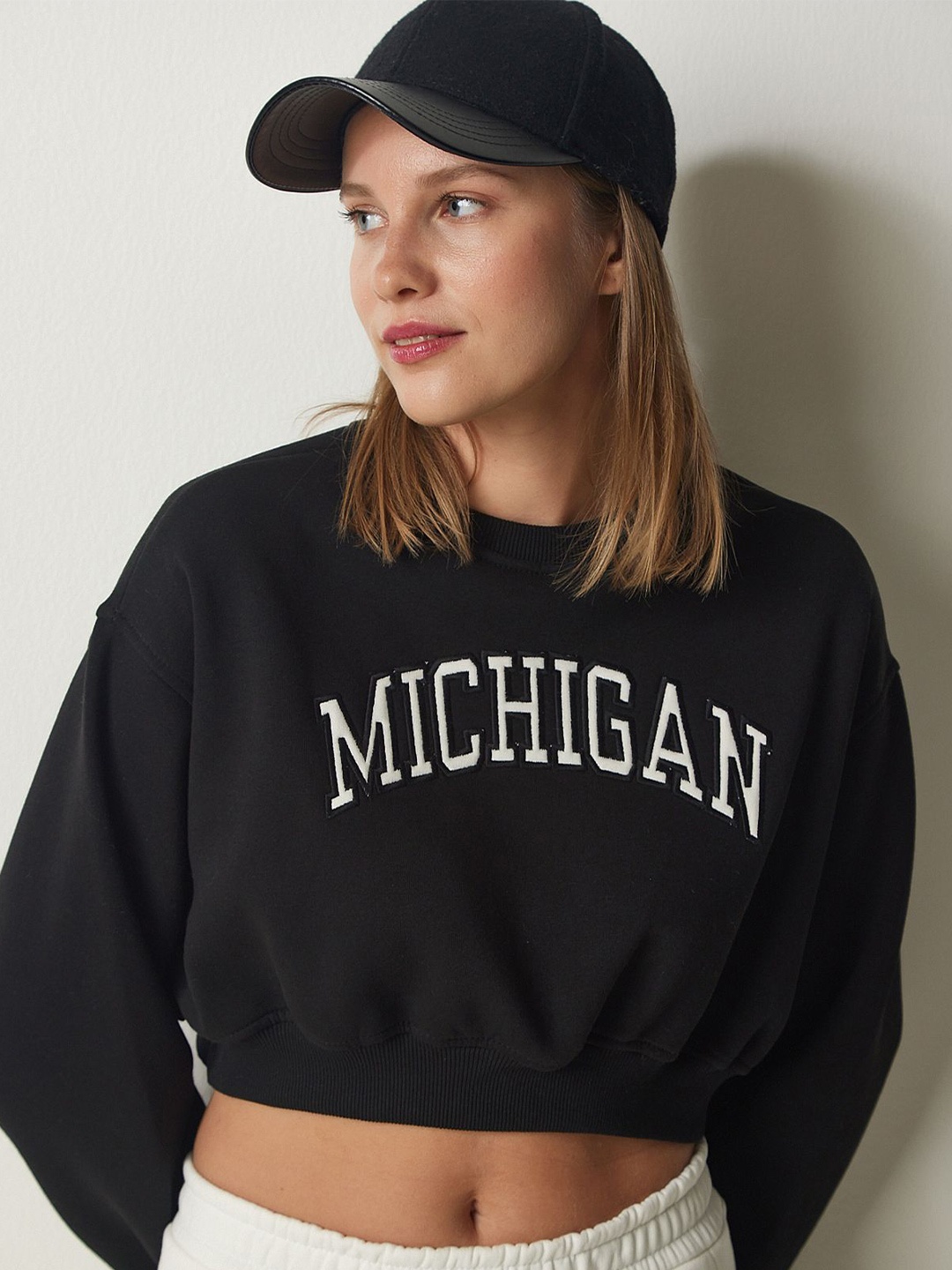 

Happiness istanbul Printed Round Neck Long Sleeves Cotton Sweatshirt, Na