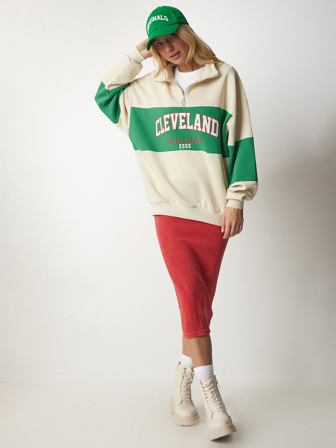 

Happiness istanbul Printed Mock Collar Long Sleeves Cotton Sweatshirt, Cream