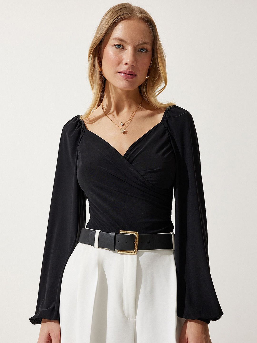 

Happiness istanbul Sweetheart Neck Puff Sleeve Regular Wrap Top, Black