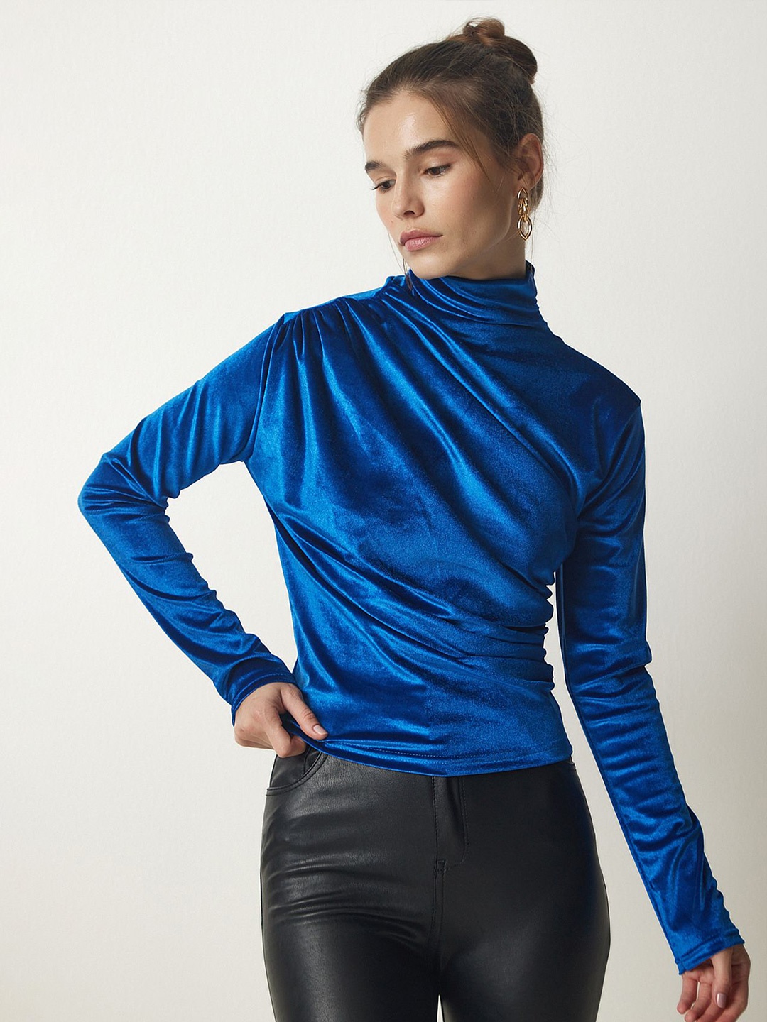 

Happiness istanbul High Neck Gathered Or Pleated Top, Blue