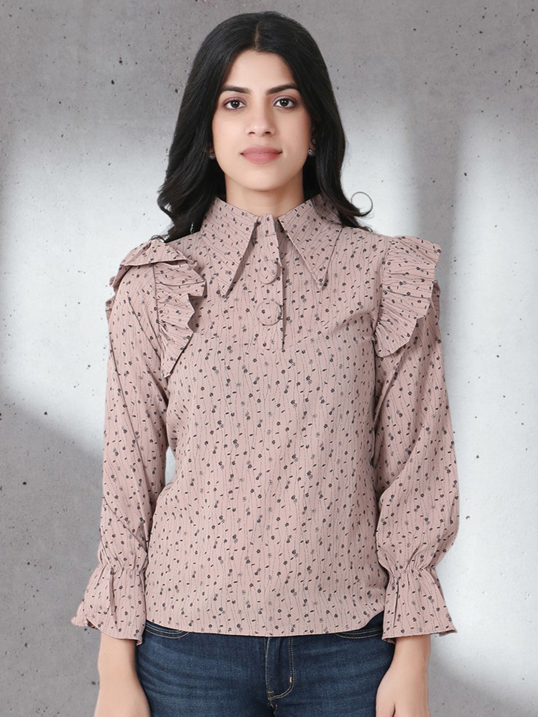 

Adwitiya Geometric Print Tie-Up Neck Top, Brown