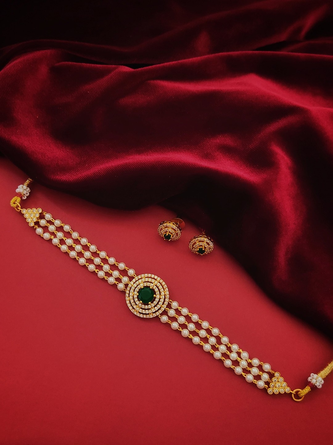 

Pihtara Jewels Gold-Plated Beaded Jewellery Set