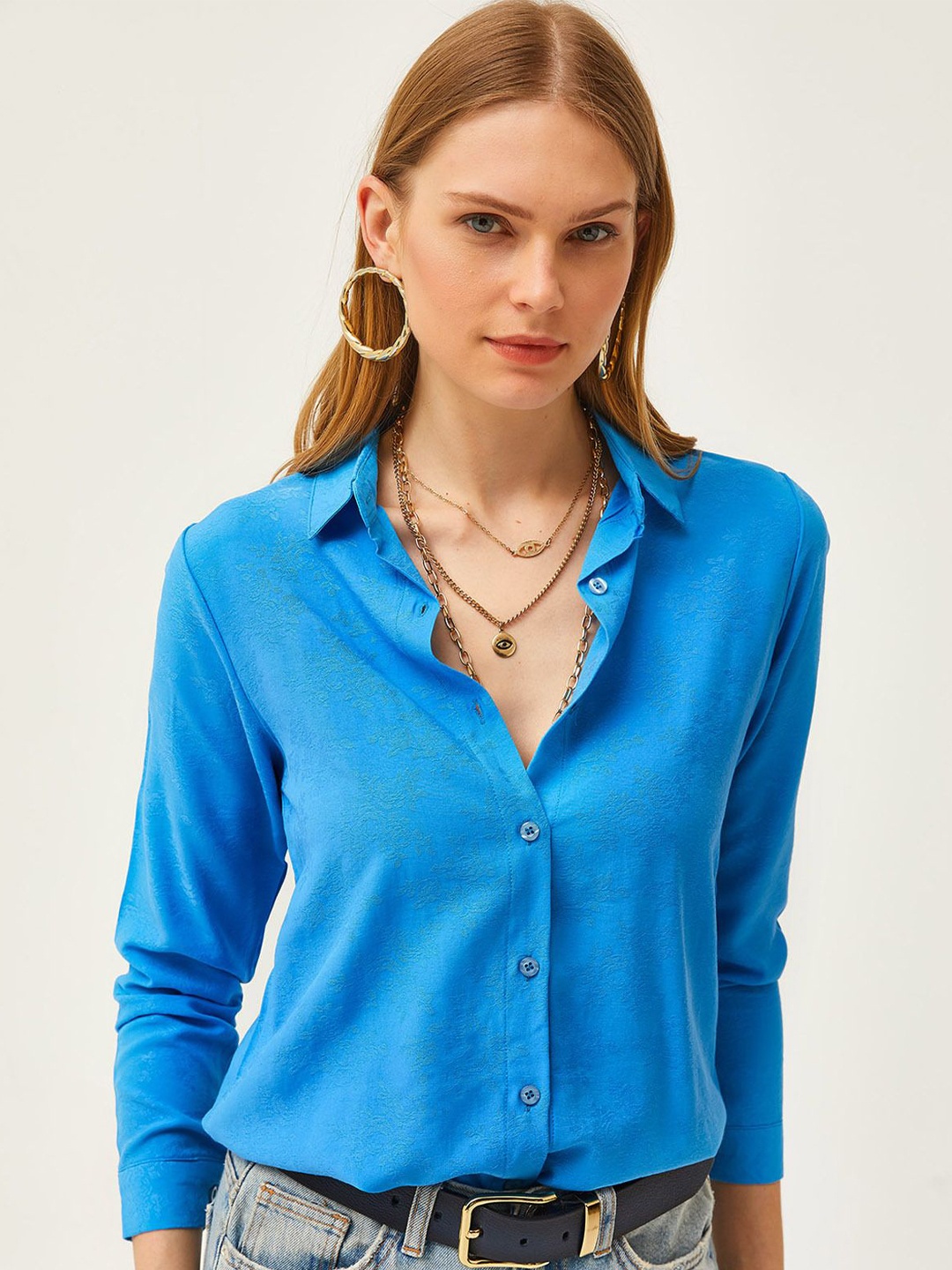 

Olalook Floral Self Design Casual Shirt, Blue