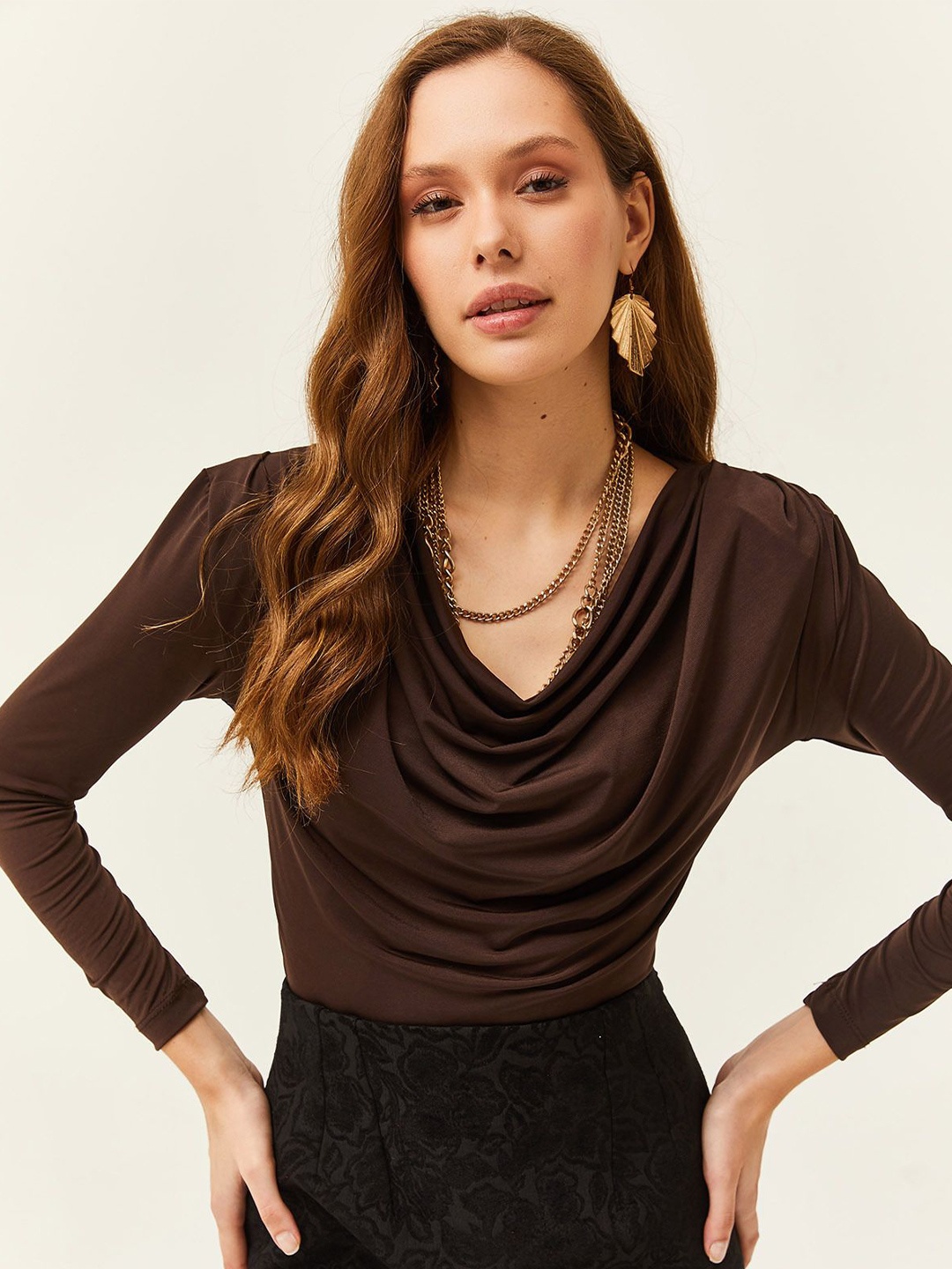 

Olalook Cowl Neck Long Sleeves Gathered Top, Brown