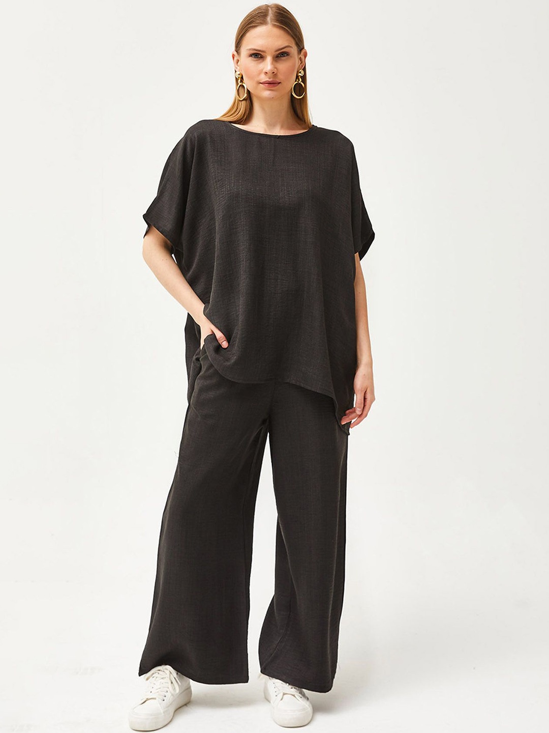 

Olalook Extended sleeves Top & Trousers Co-Ords, Charcoal