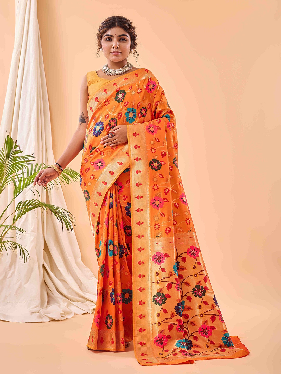 

DEVATITHI Woven Design Zari Paithani Saree, Orange