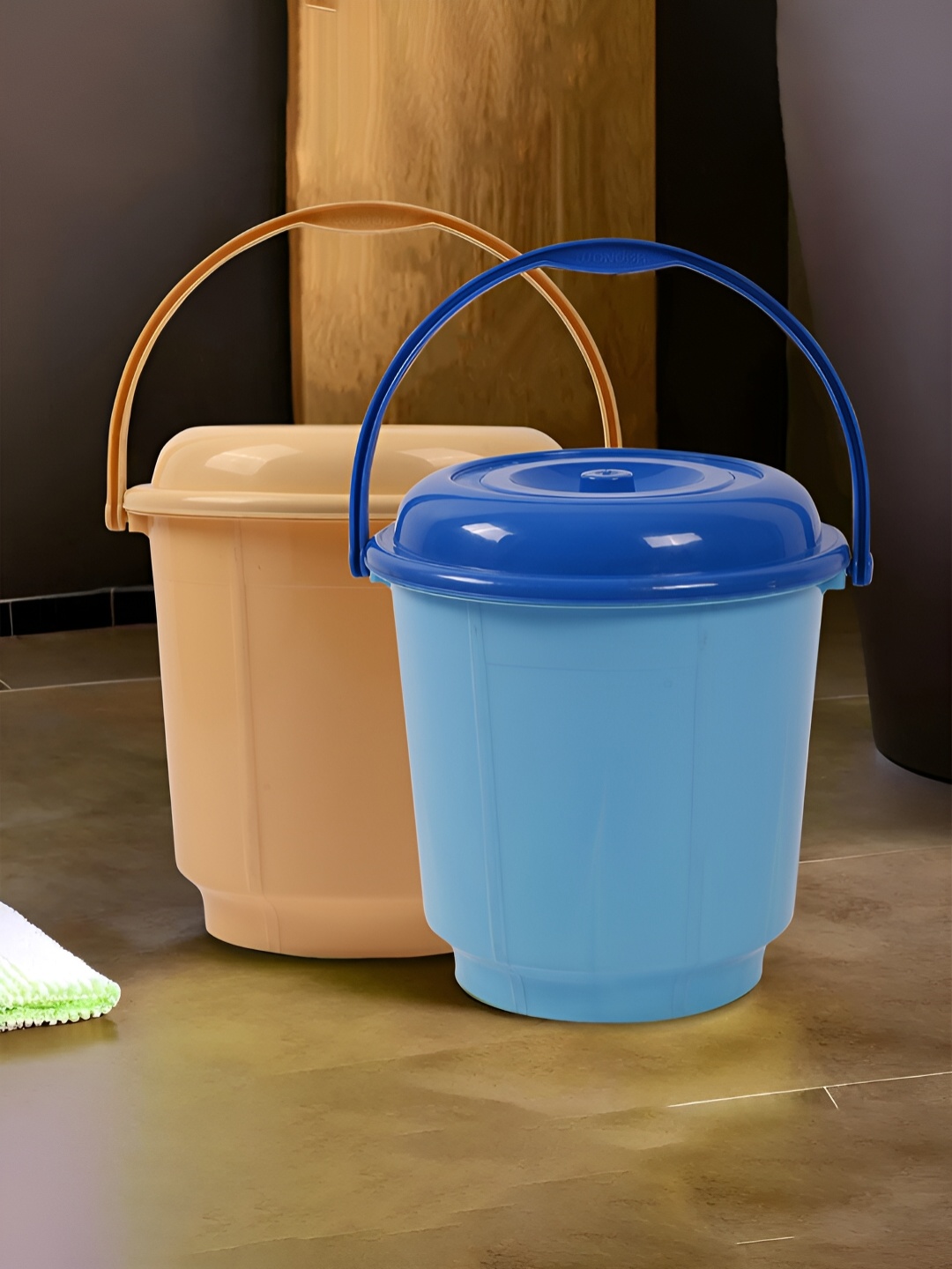 

Kuber Industries Cream & Blue 2 piece Bath Bucket with Lid