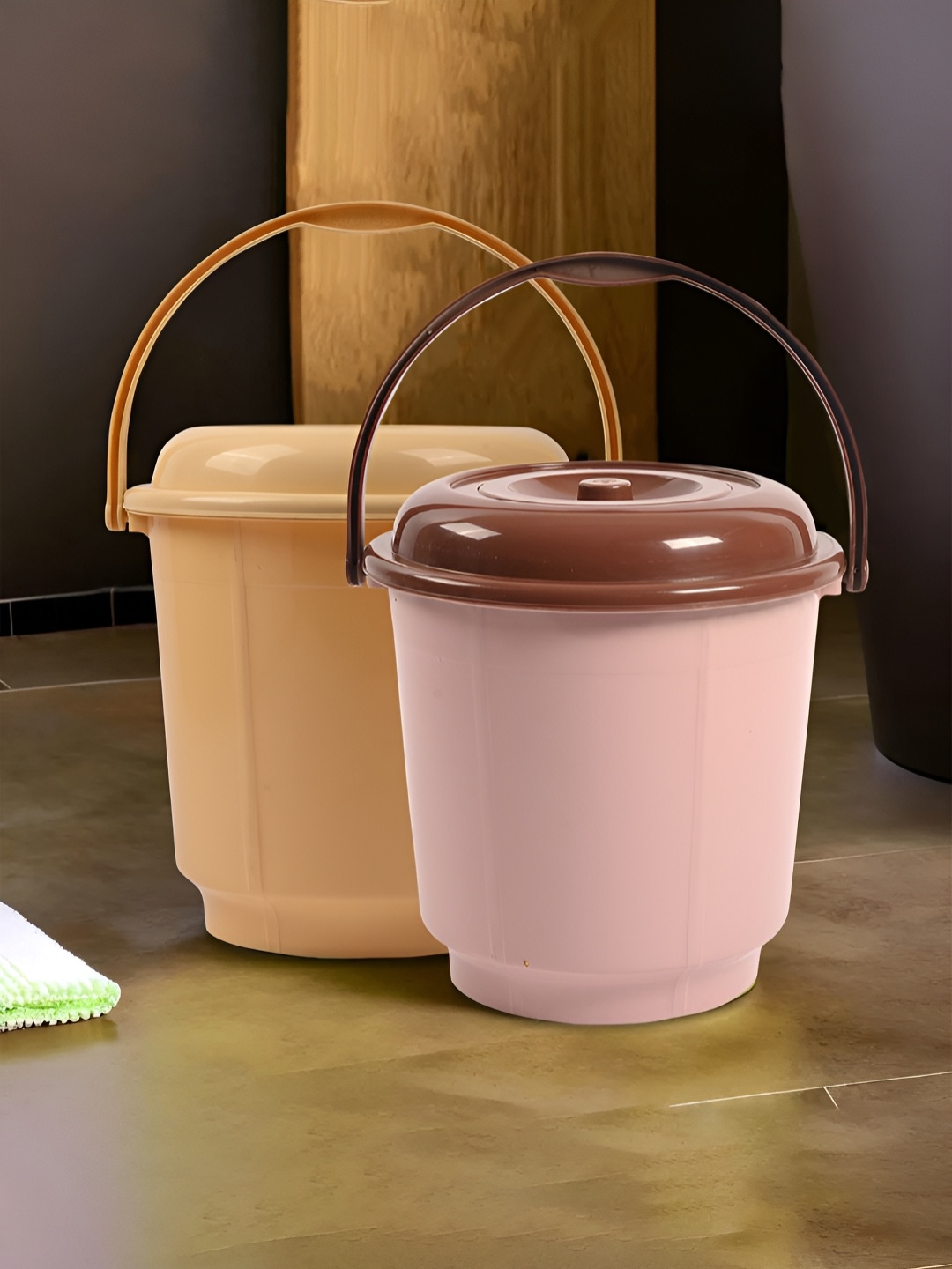 

Kuber Industries Cream & Peach 2 Pieces Glossy Buckets With Lid 18 L Each