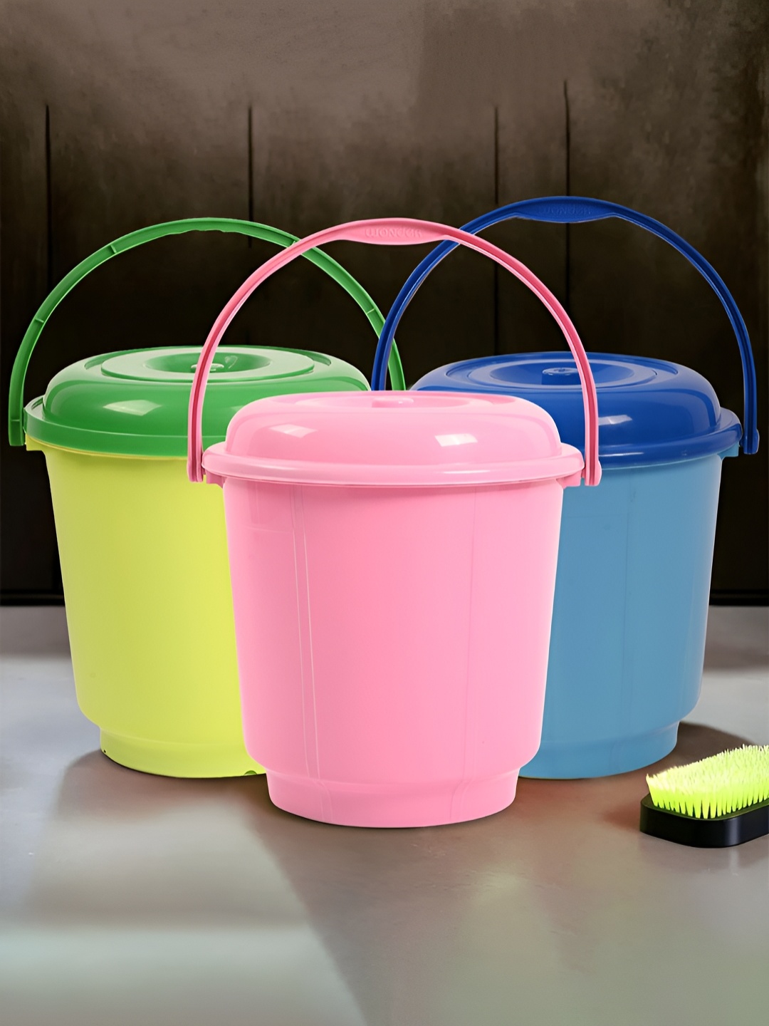 

Kuber Industries Green & Blue 3 Pieces Bucket with Lid 18 L