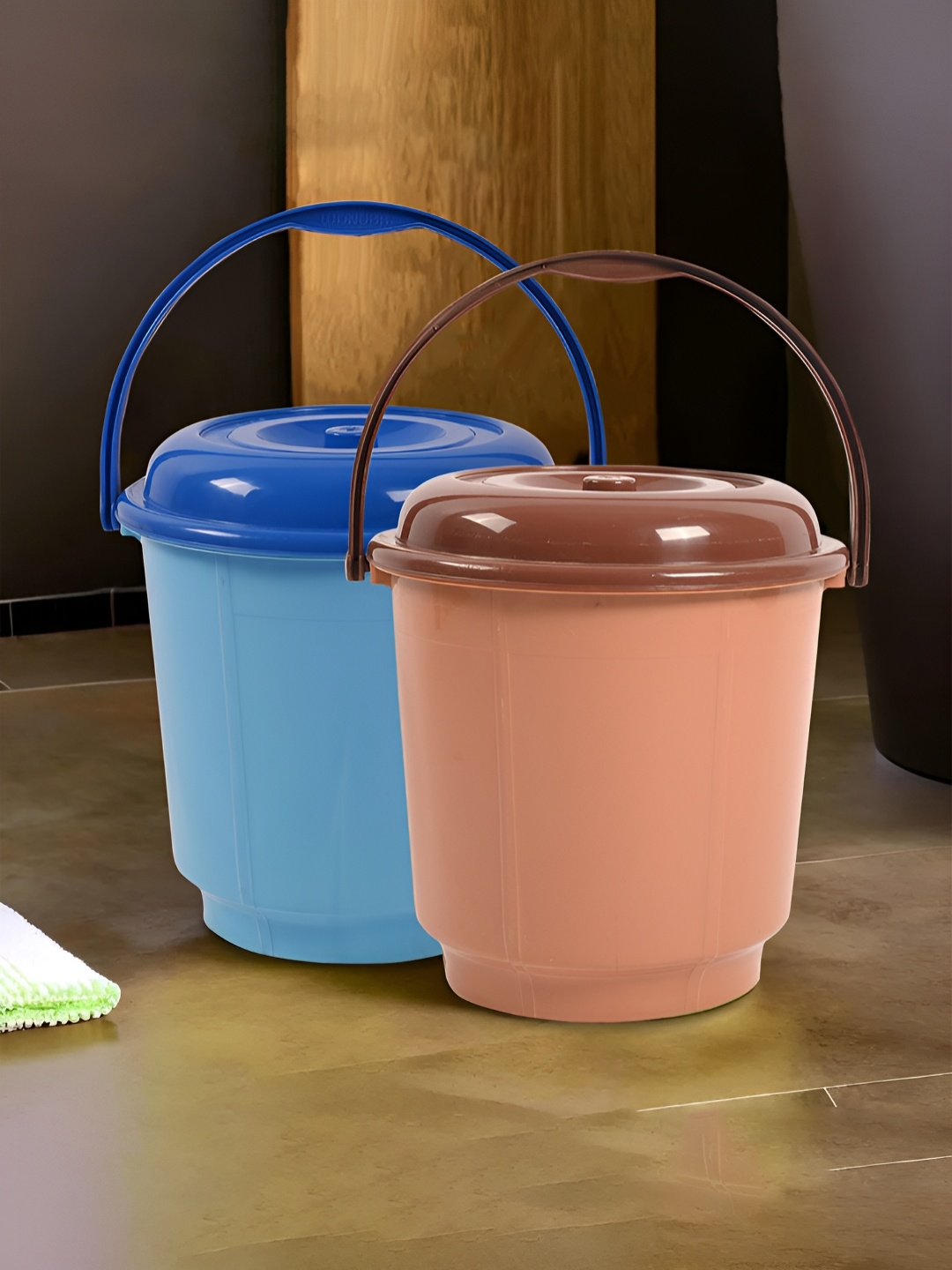 

Kuber Industries Blue & Brown 2 Pieces Bucket with Lid 18 L