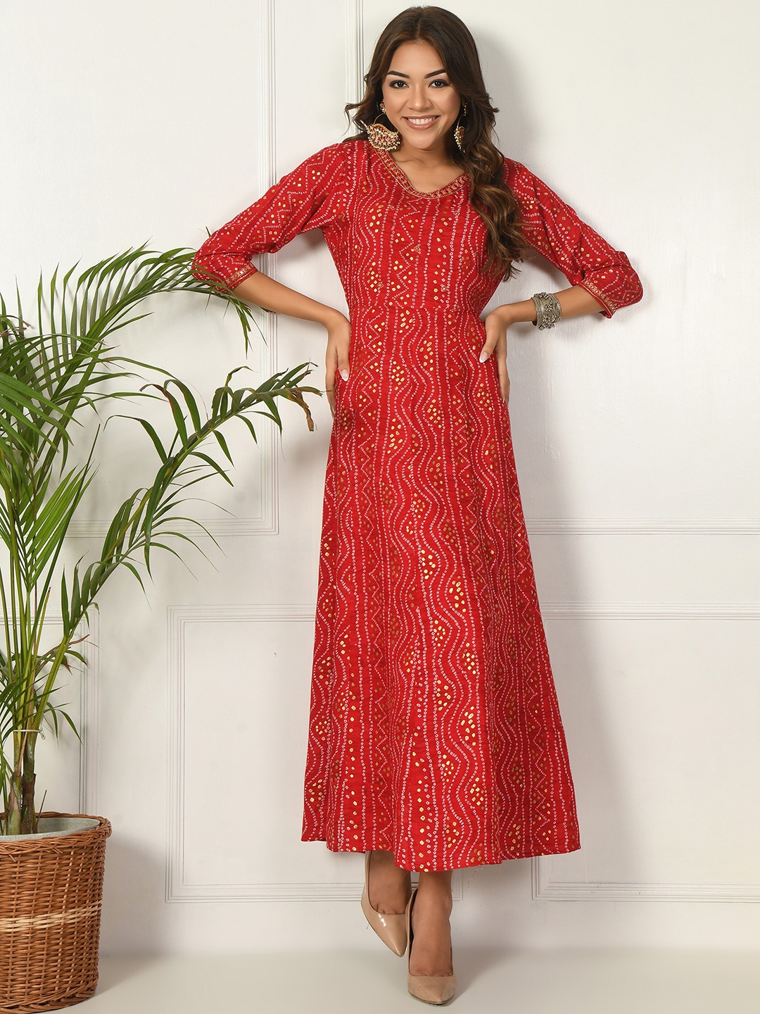 

AAYUMI Bandhani Printed Mirror Work Anarkali Kurta, Red