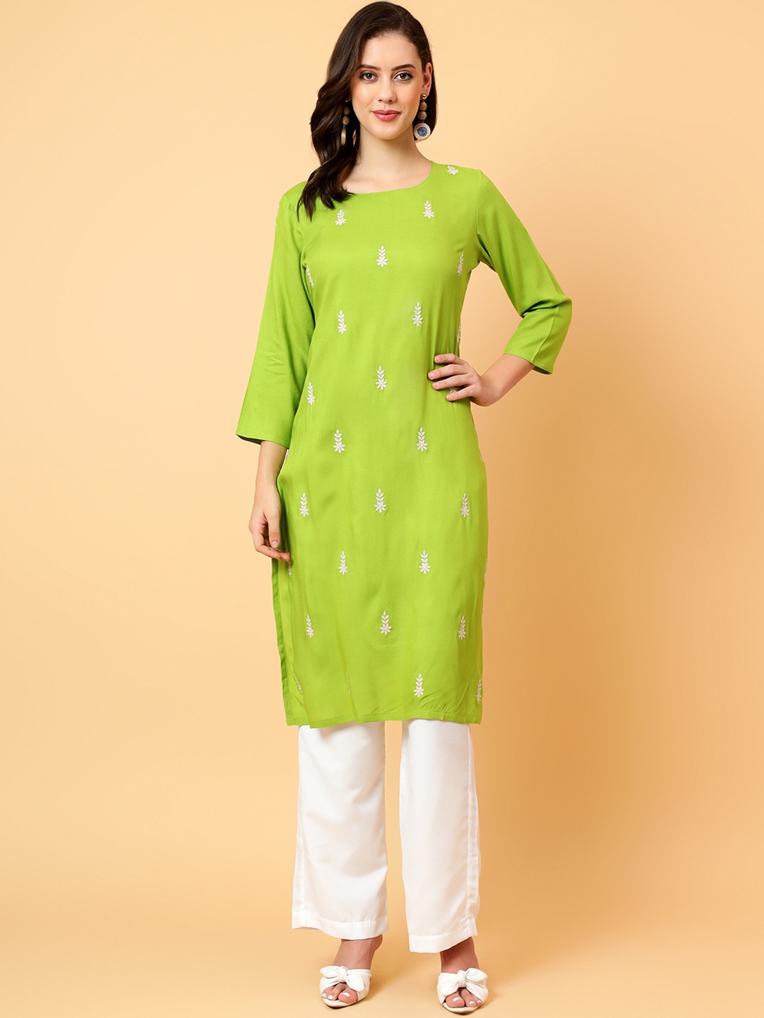 

Bani Women Ethnic Motifs Embroidered Liva Straight Kurta, Green
