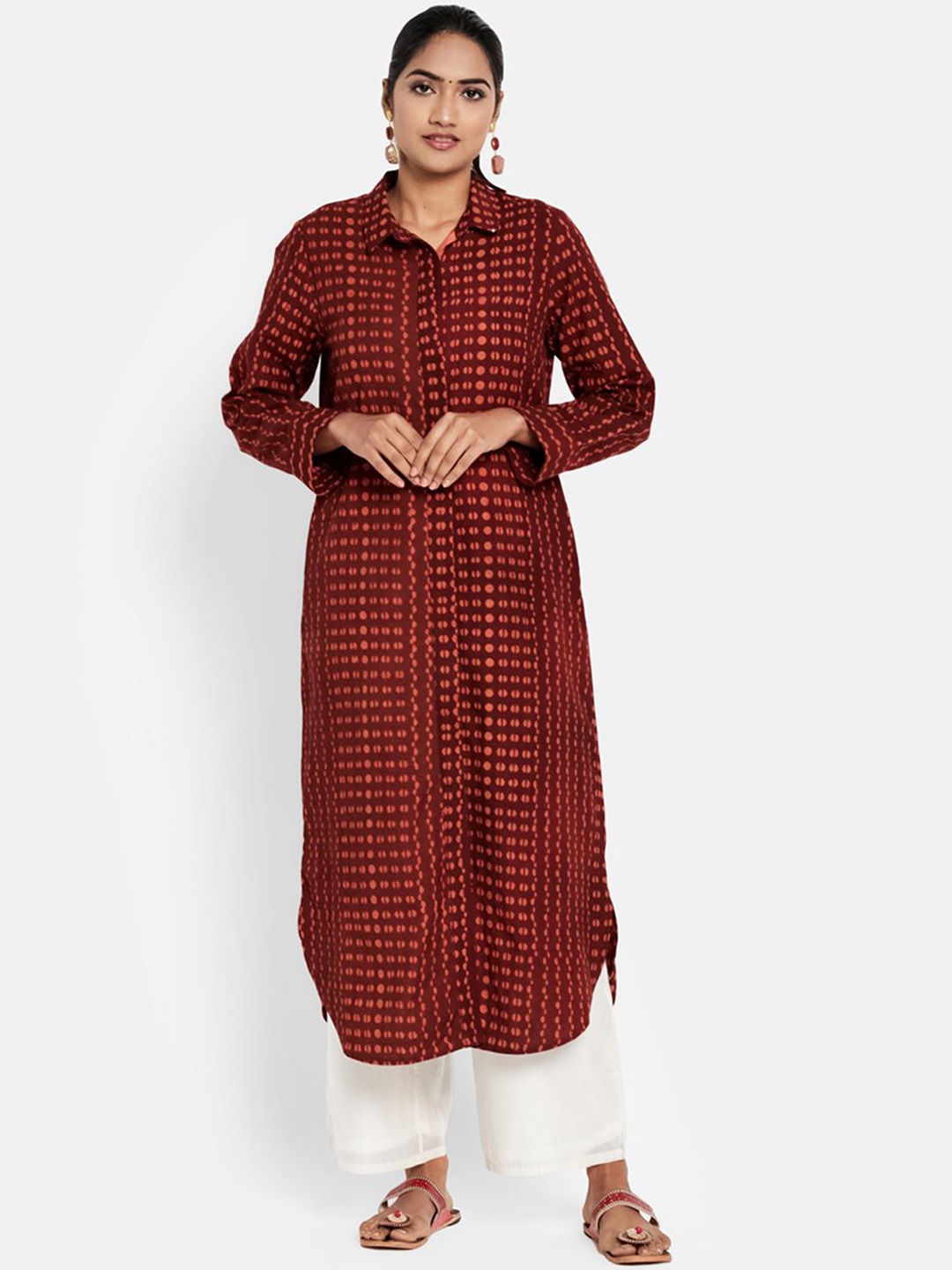 

Fabindia Geometric Woven Design Shirt Collar Flared A-Line Cotton Kurta, Maroon